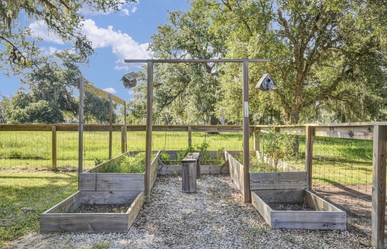 1314 Remington Court Property Photo 44
