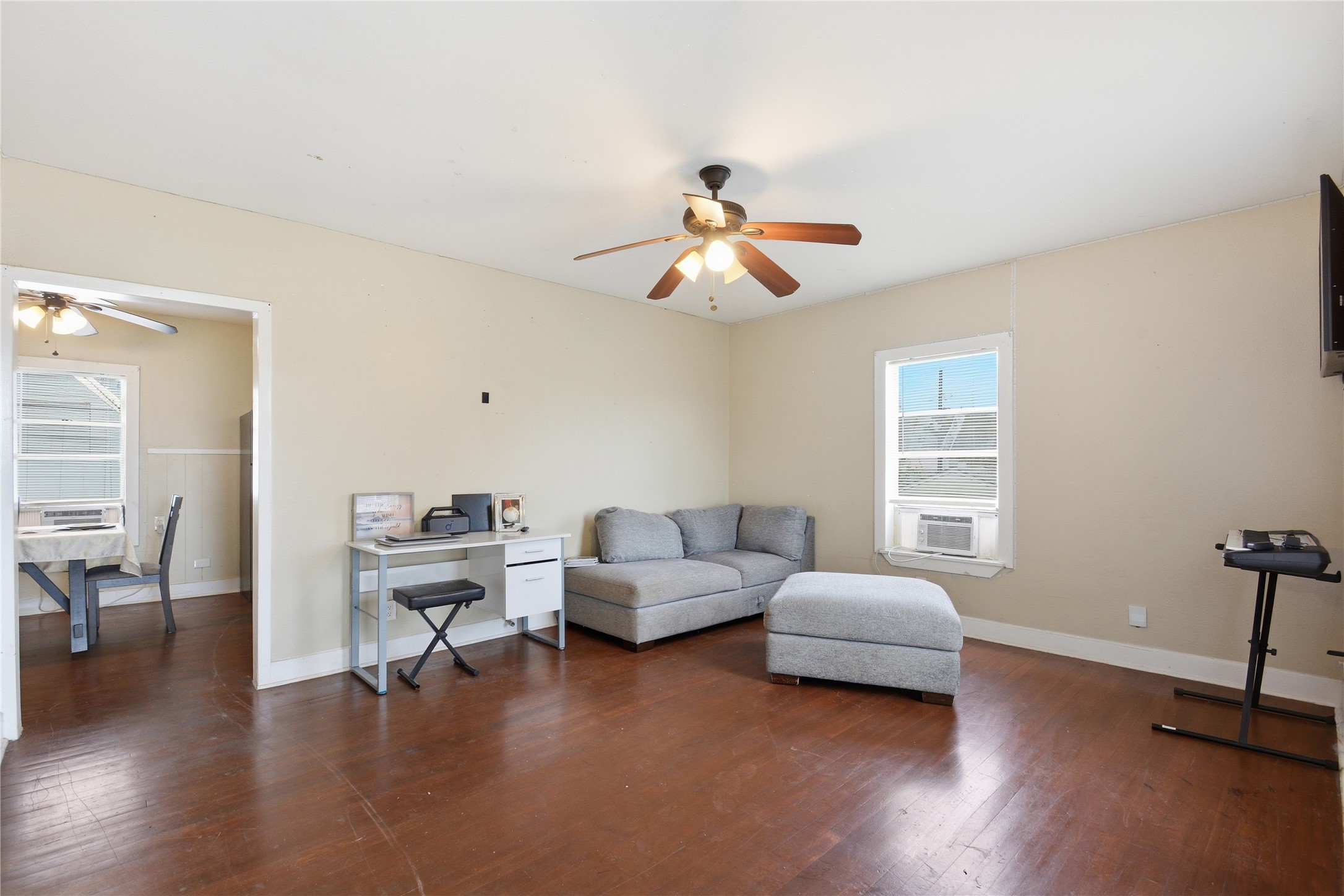 4218 Avenue S Property Photo 16