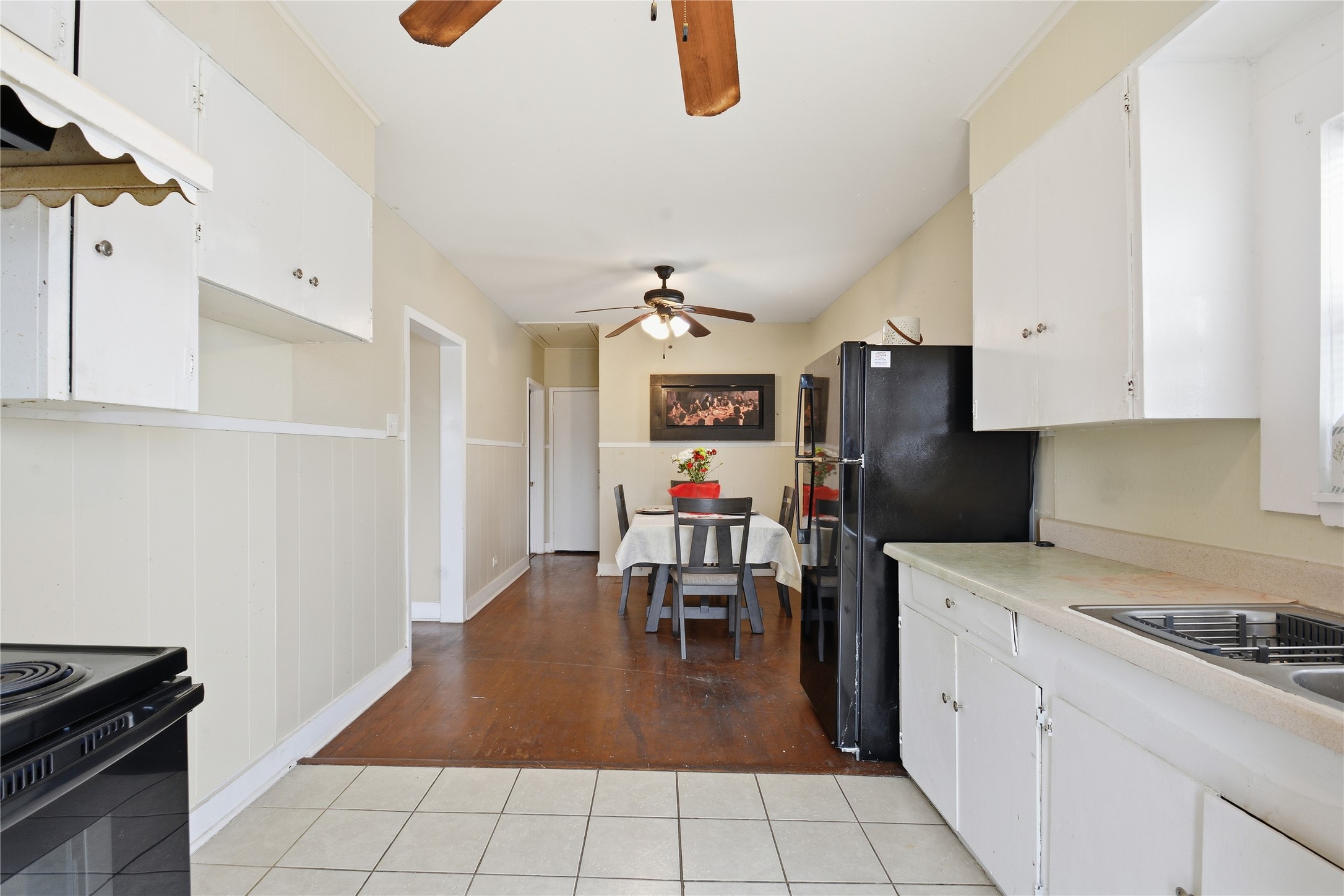 4218 Avenue S Property Photo 24