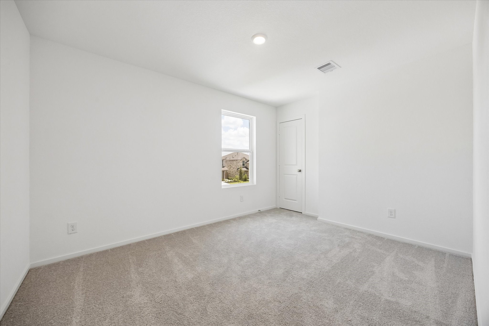 16847 Spotted Oak Drive Property Photo 17
