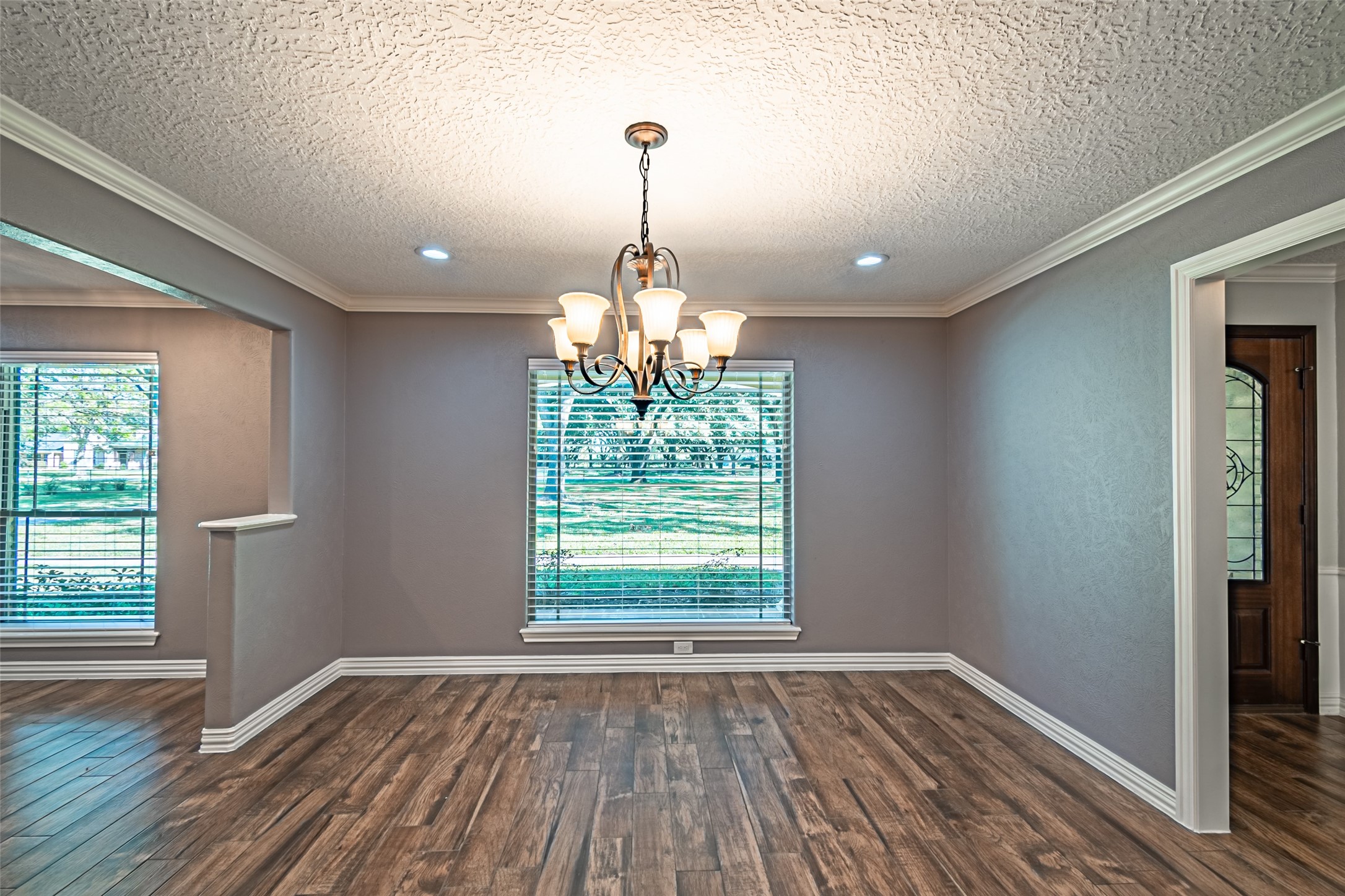17615 Swansbury Drive Property Photo 8