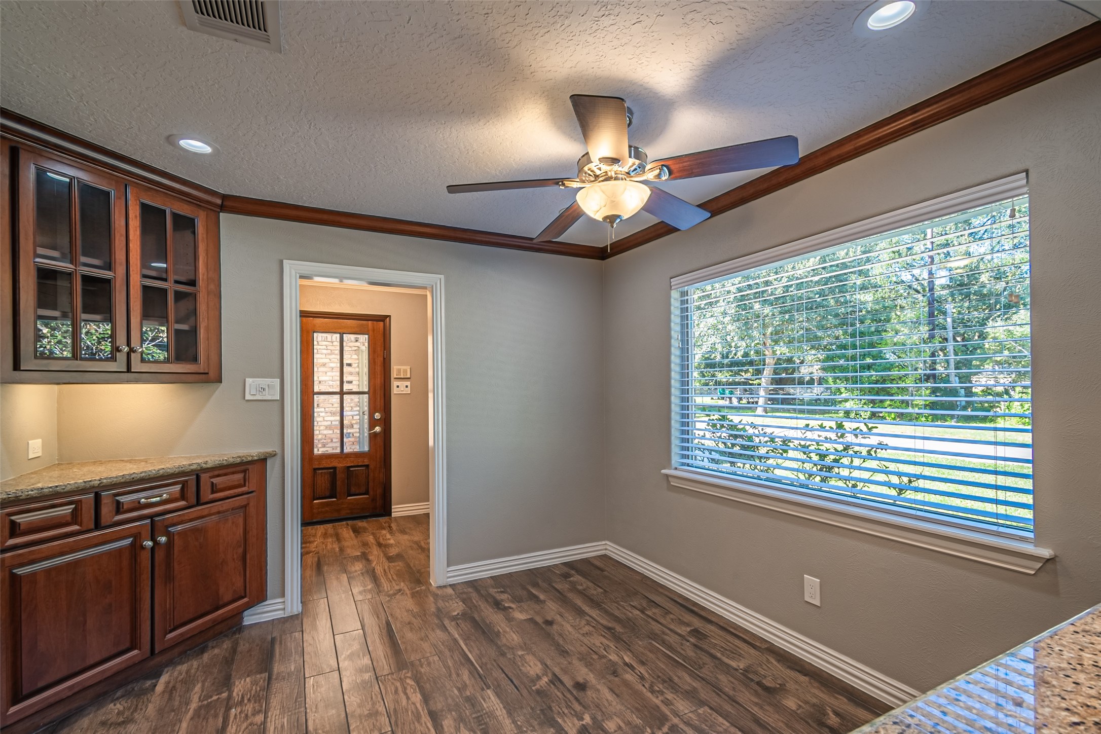 17615 Swansbury Drive Property Photo 22
