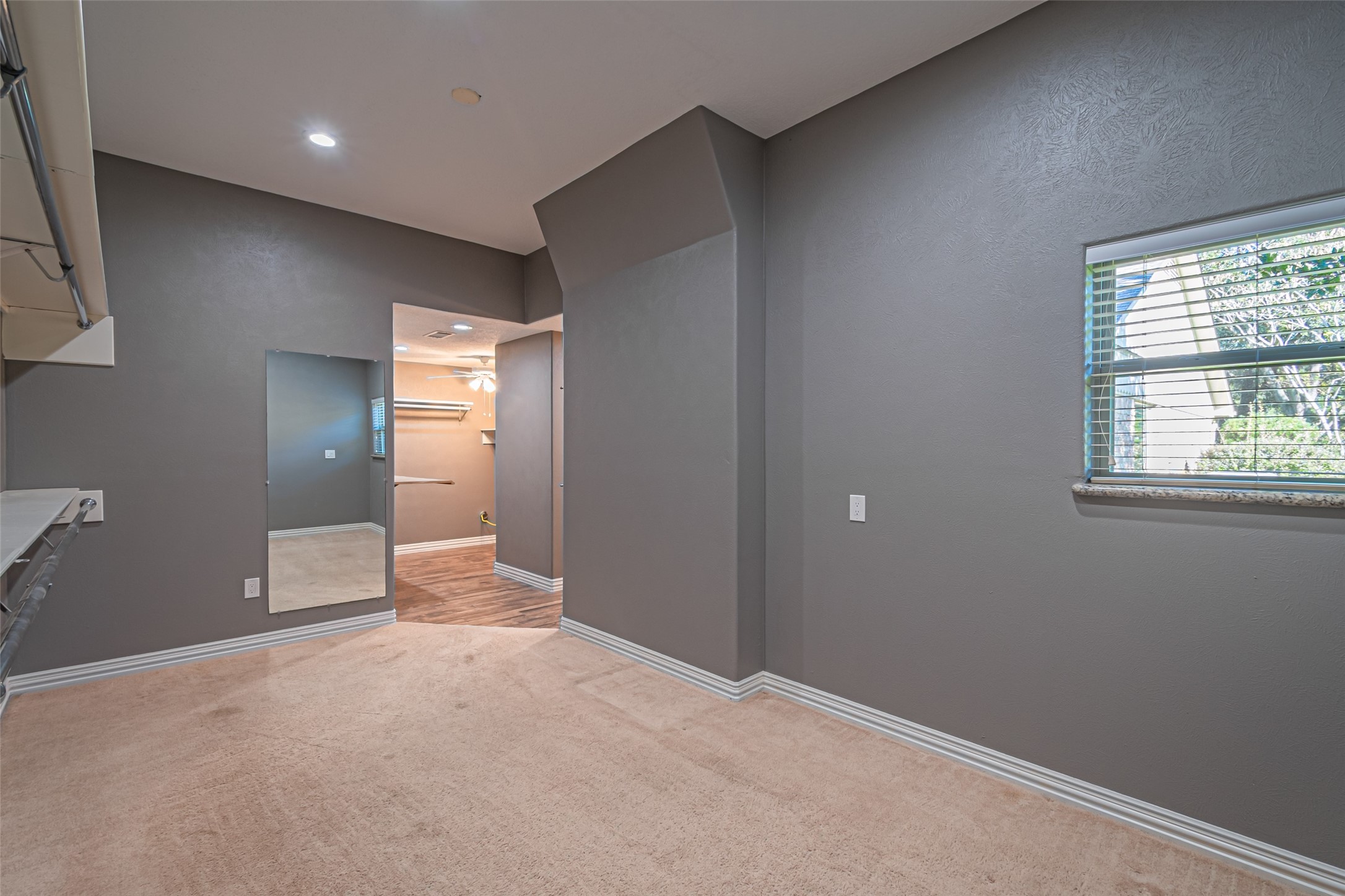 17615 Swansbury Drive Property Photo 38