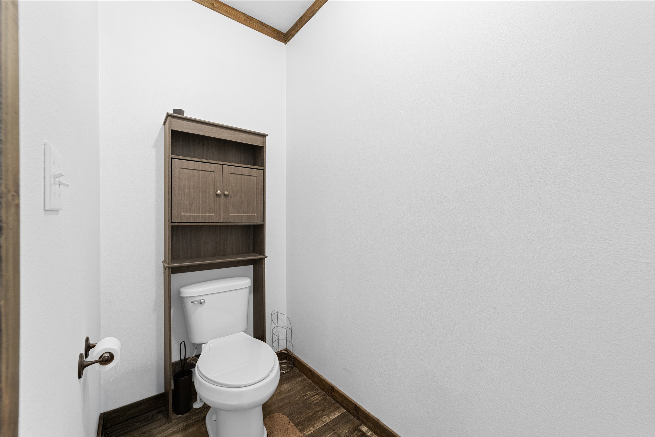 451 Private Road 1505 Property Photo 24