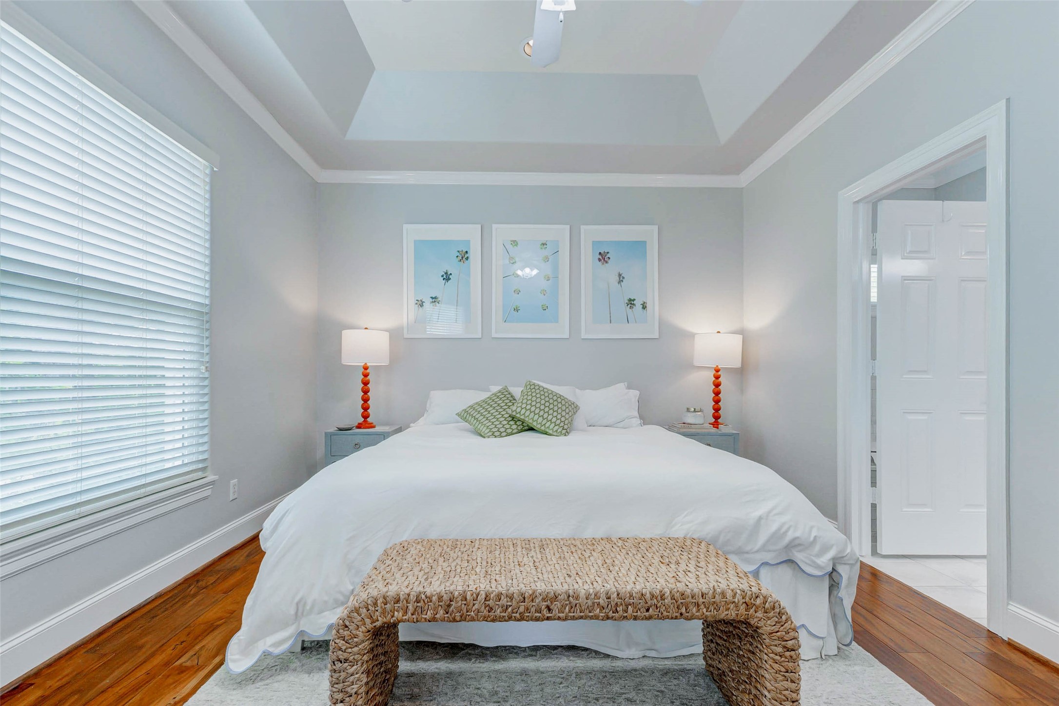 319 W 10 Street Property Photo 30