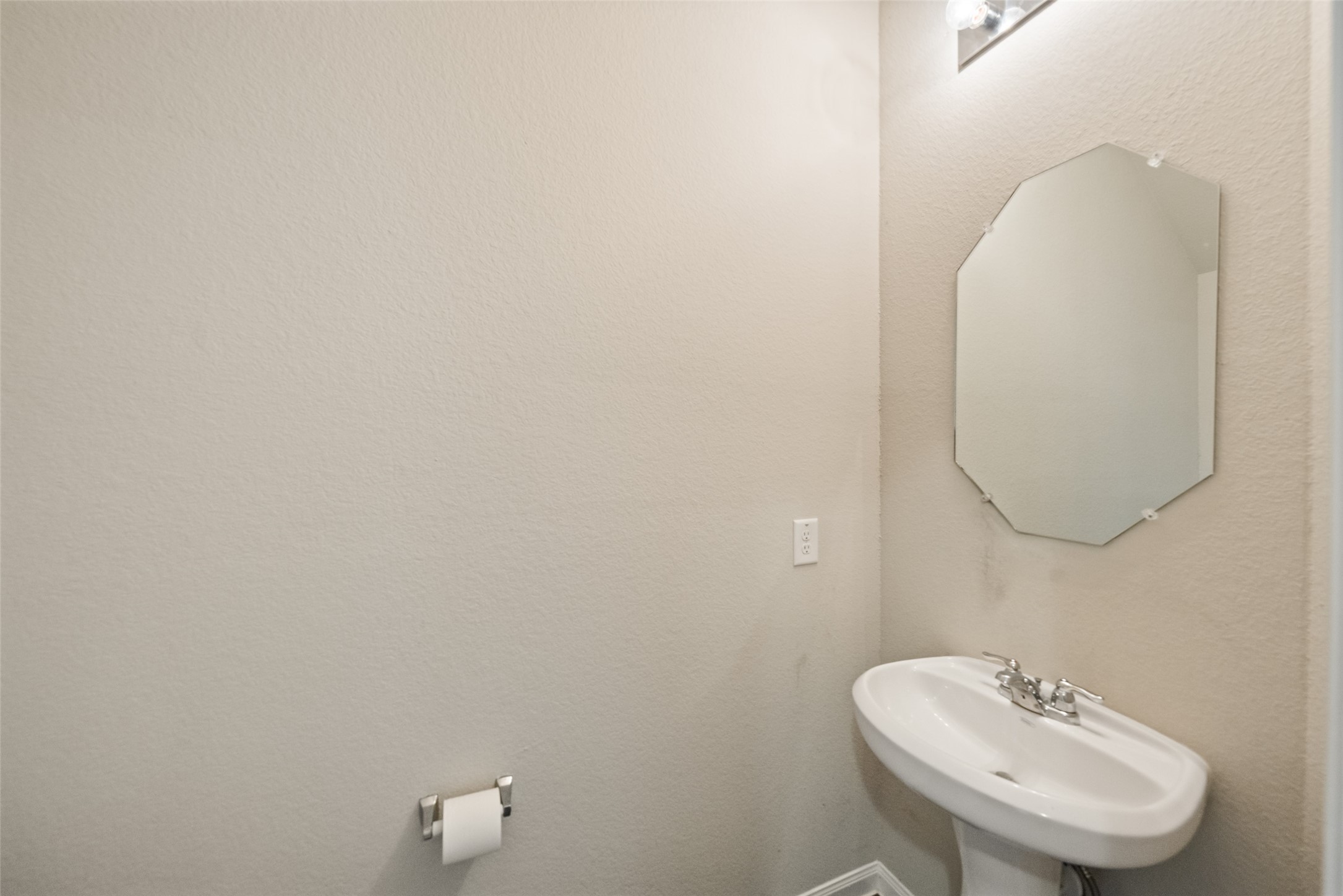 3580 Cannon Drive Property Photo 13