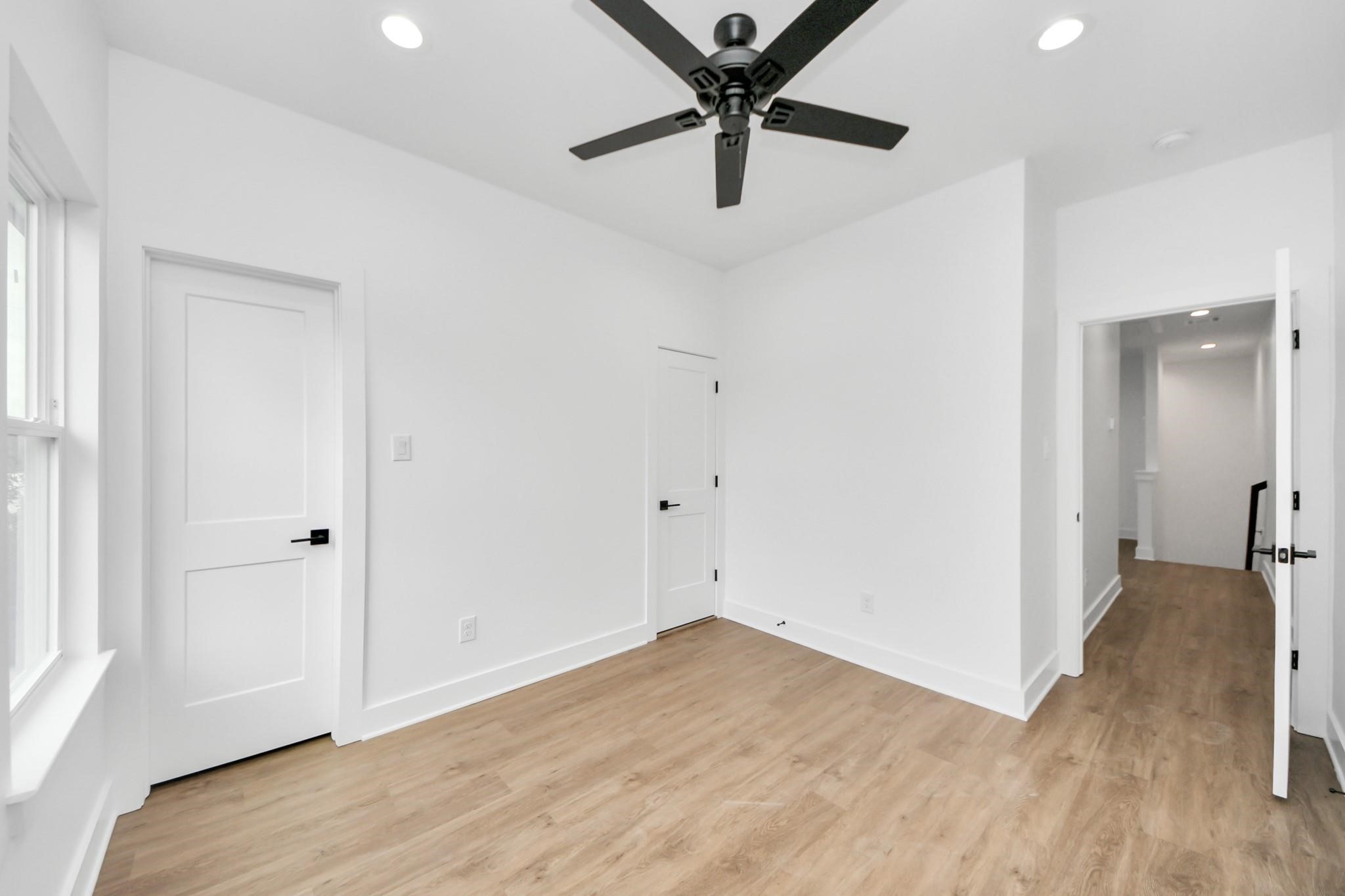 5029 Broom Street C Property Photo 12