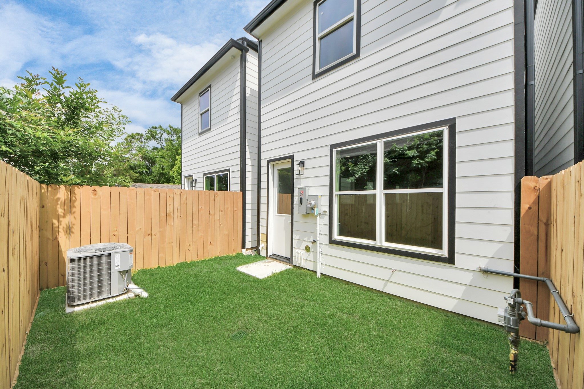 5029 Broom Street C Property Photo 19