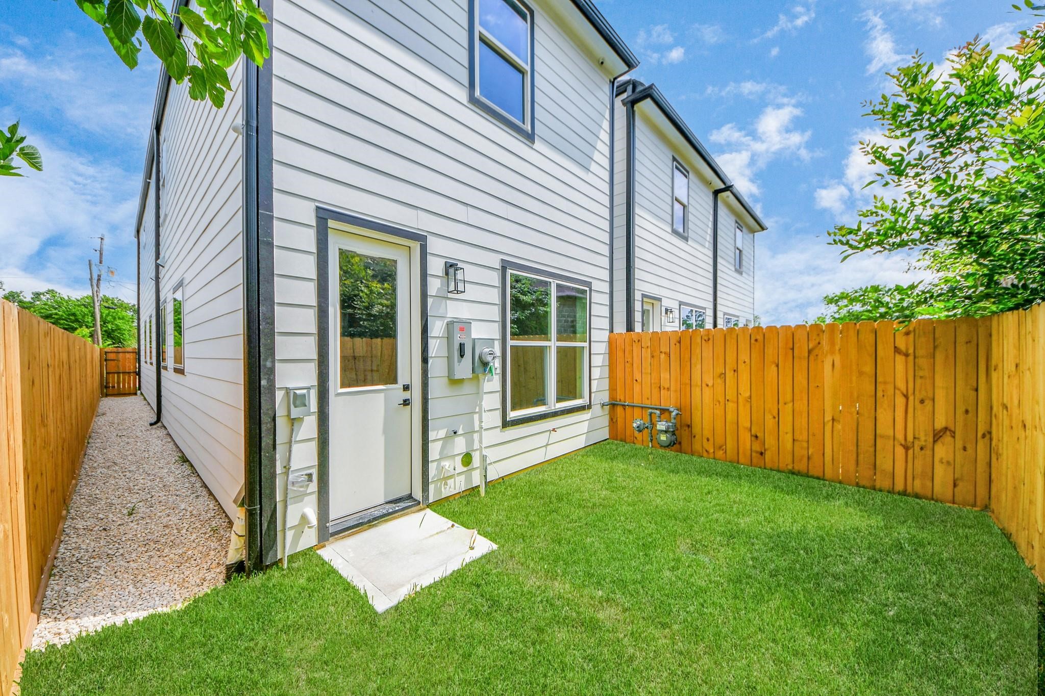 5029 Broom Street C Property Photo 19