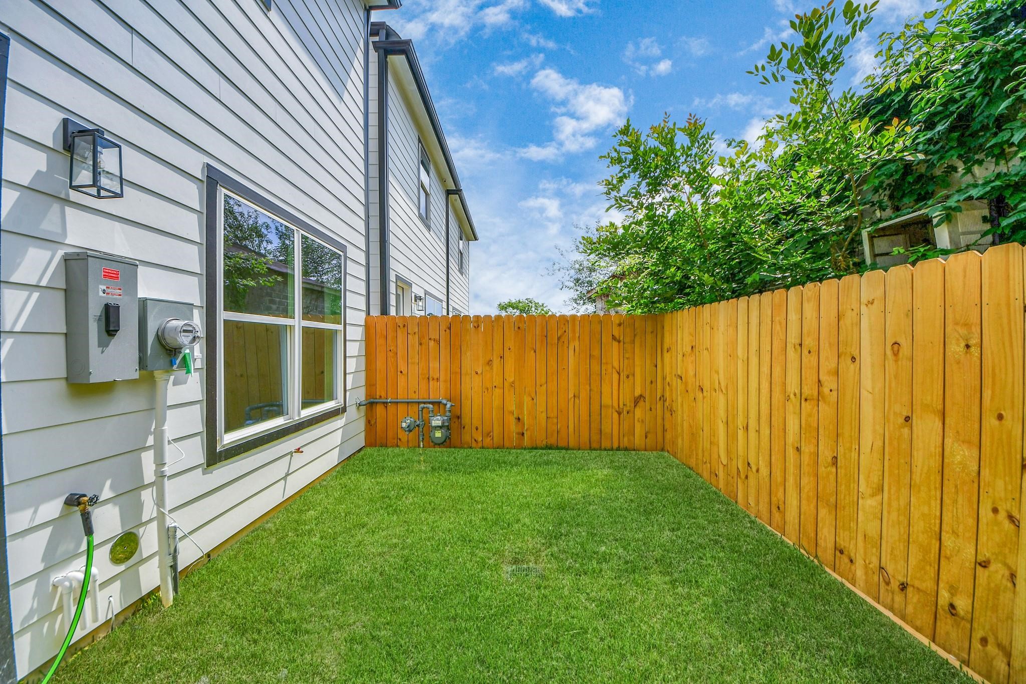 5029 Broom Street C Property Photo 20