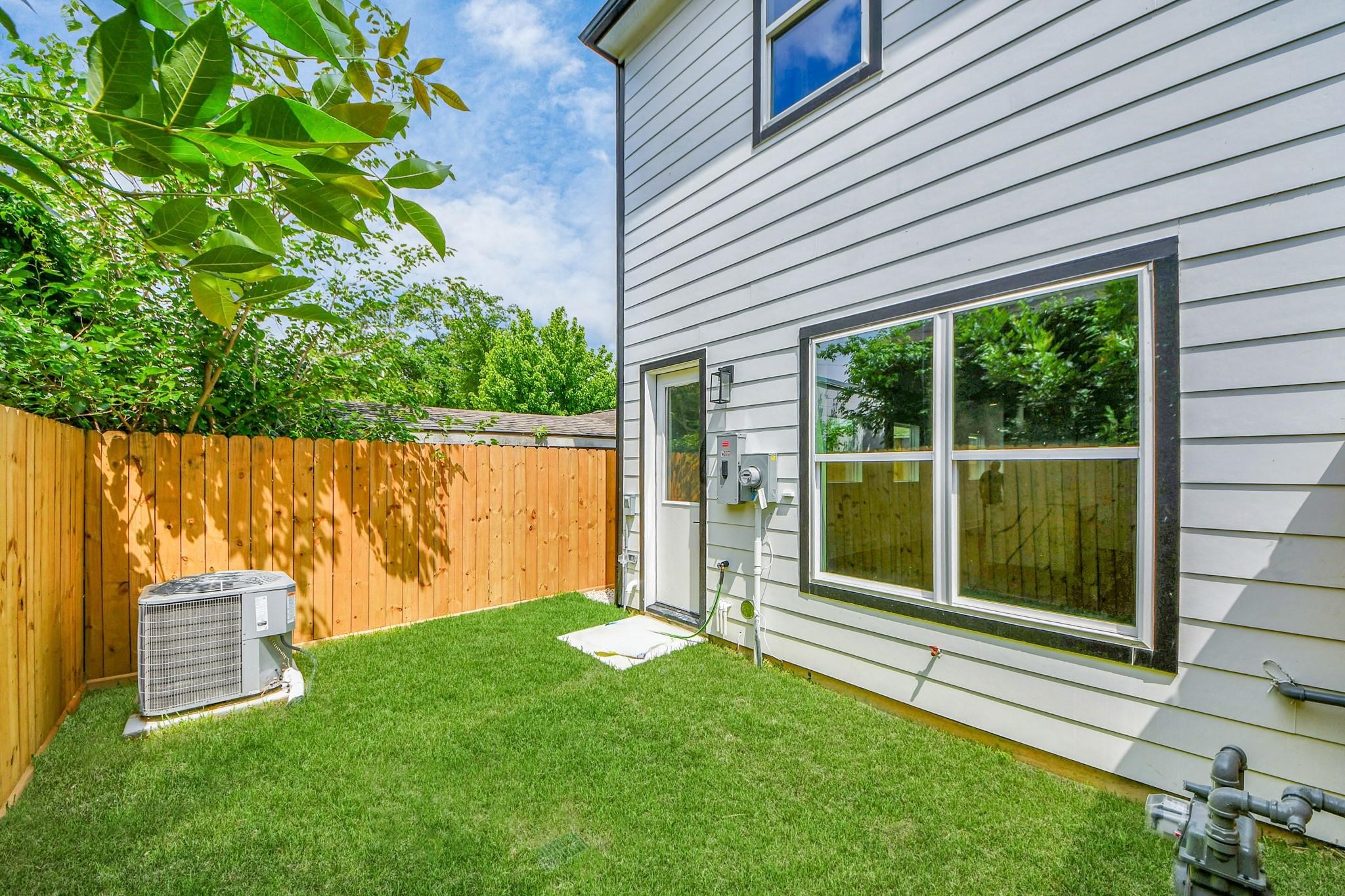 5029 Broom Street C Property Photo 21