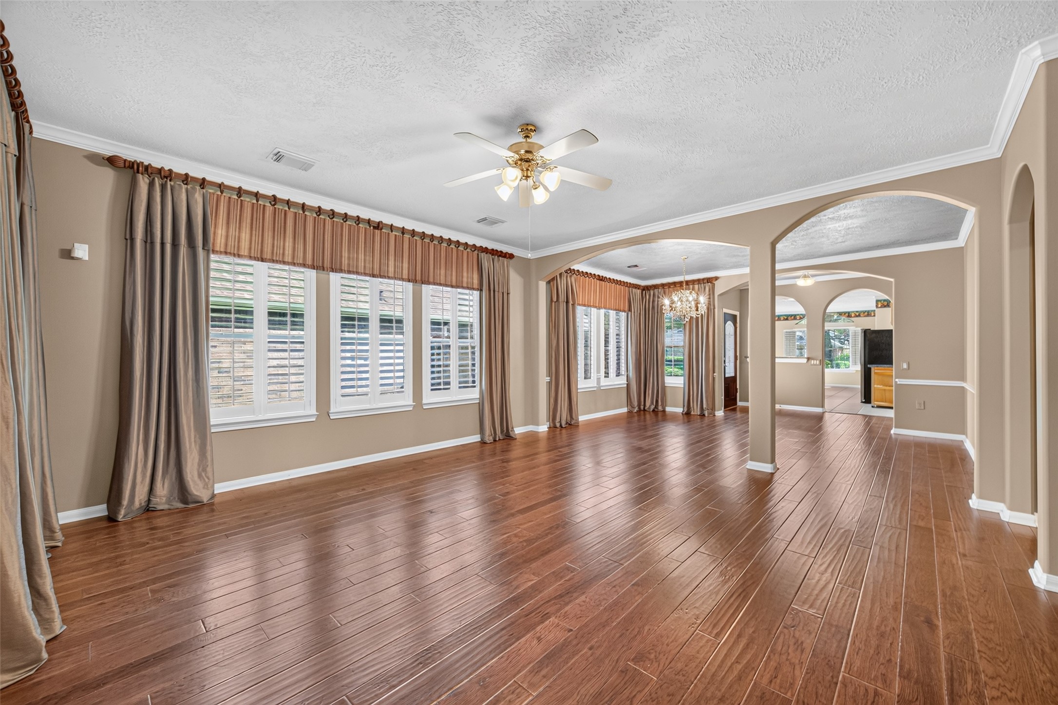 1407 Capri Place Lane Property Photo 6