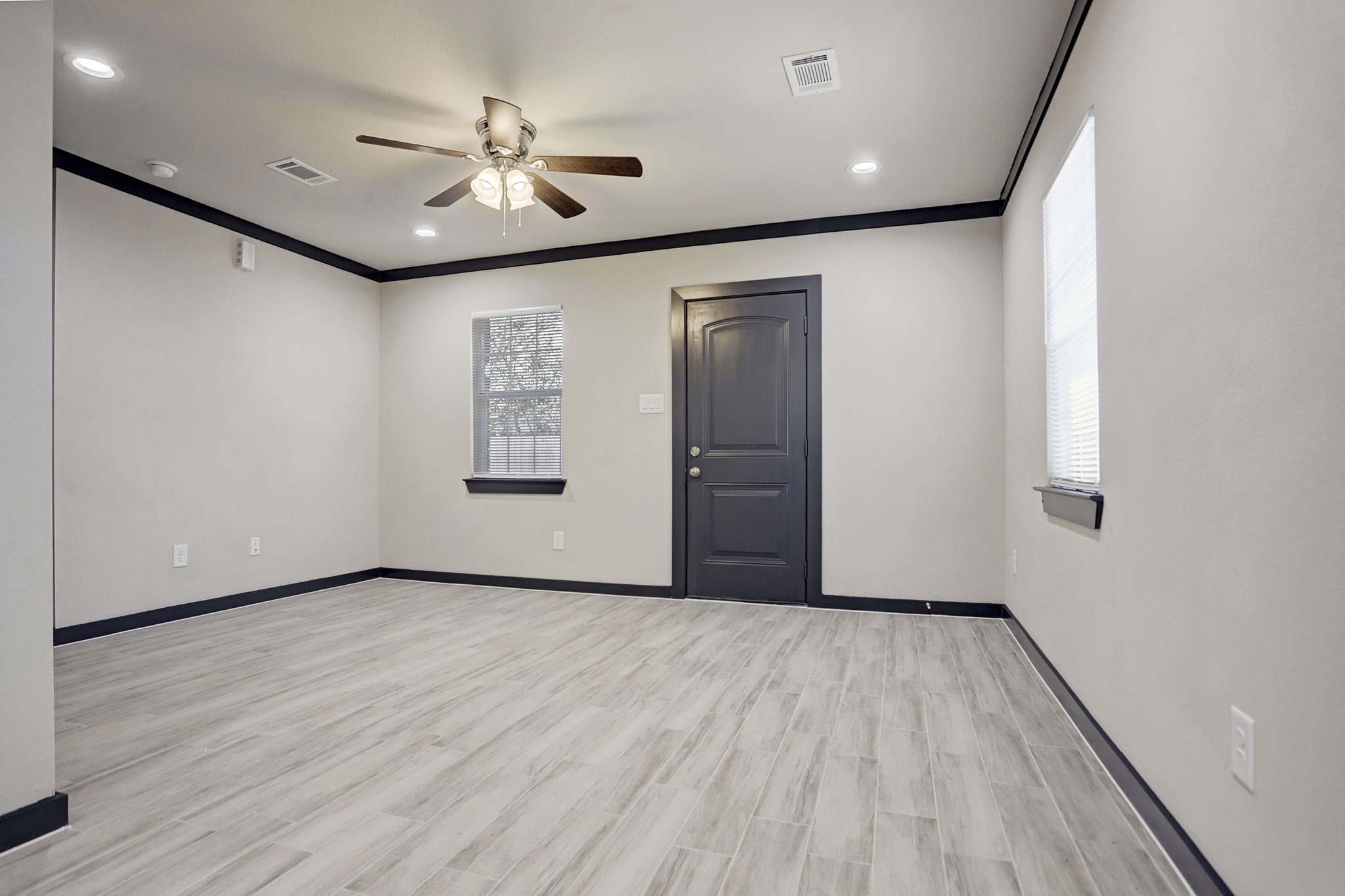 4606 Denmark Road Property Photo 4