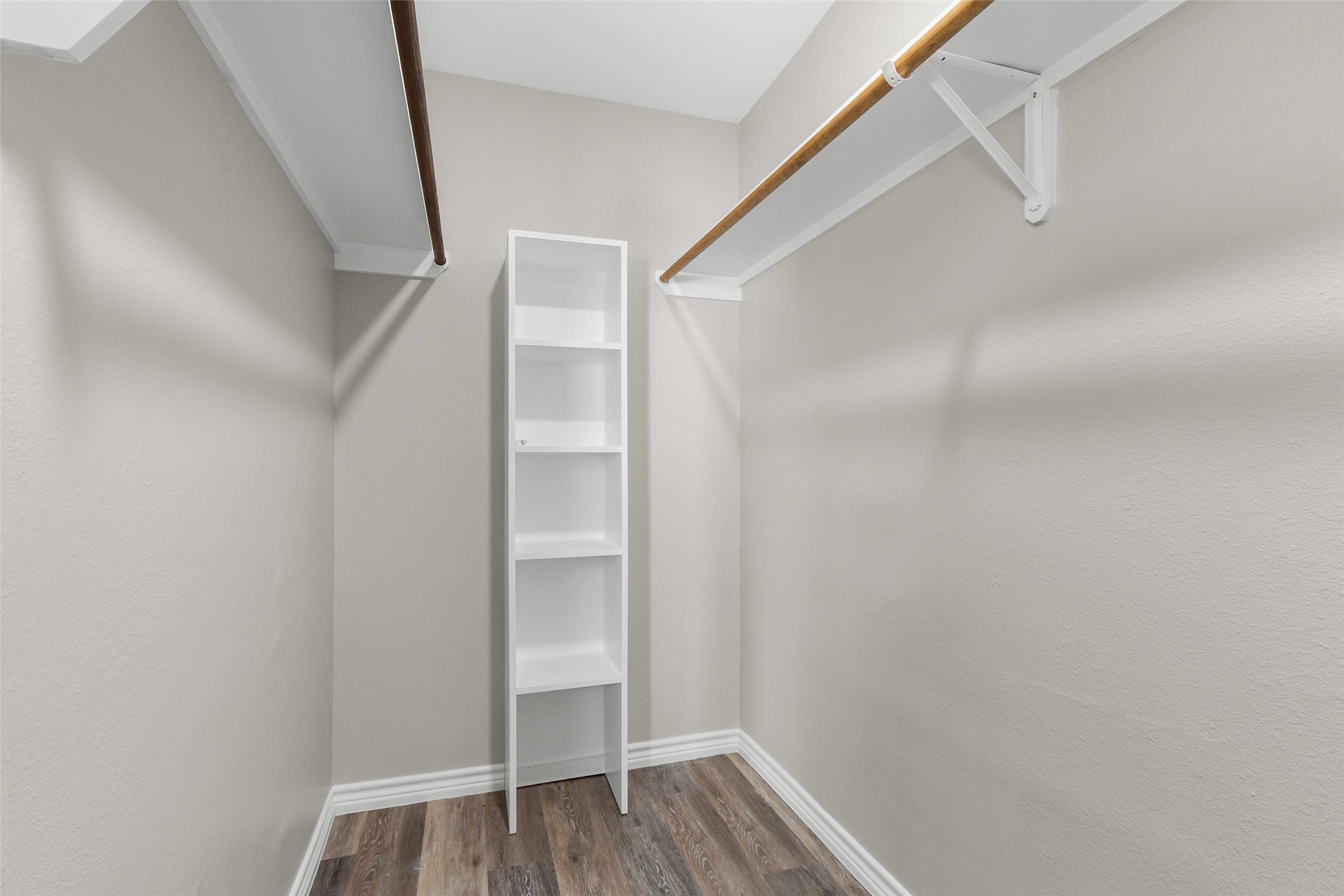 21113 Harrison Drive Property Photo 19