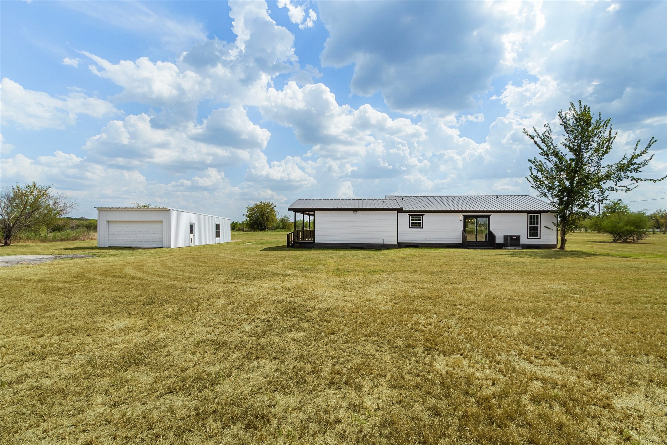 21113 Harrison Drive Property Photo 35