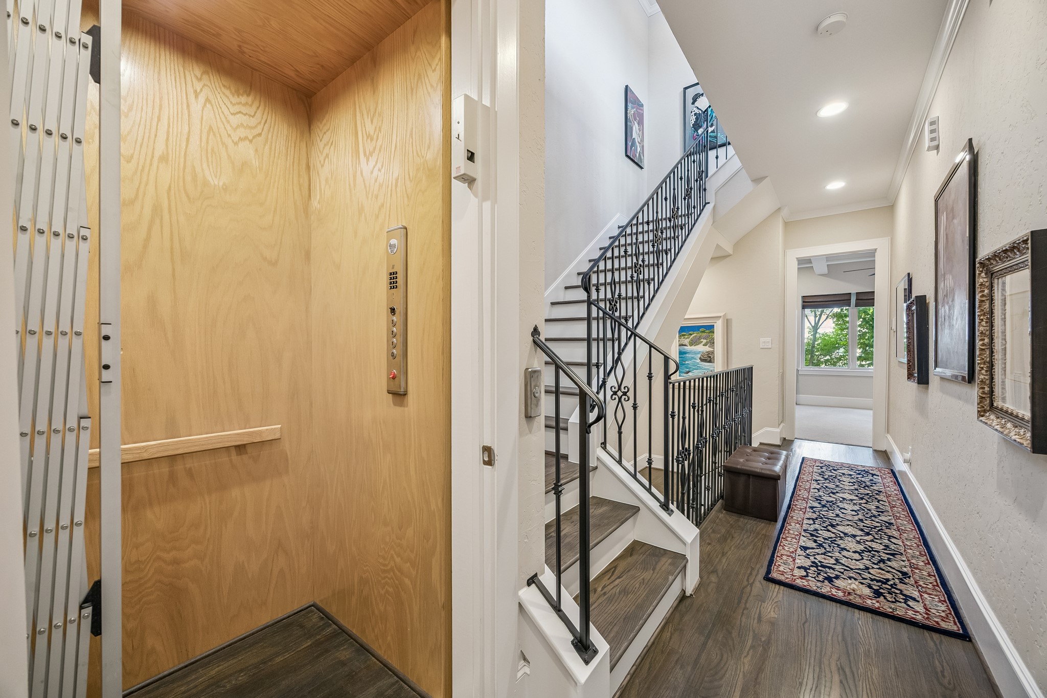 1206 Welch Street Property Photo 5