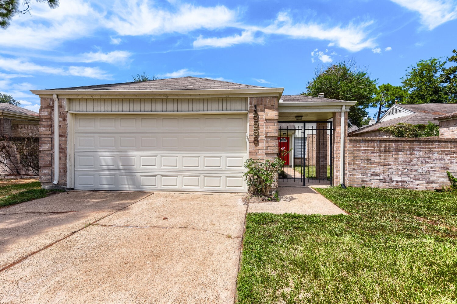 18558 Meadows Way Drive Property Photo 1