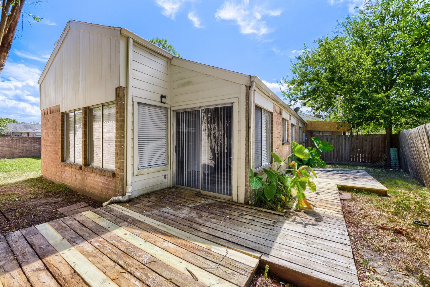 18558 Meadows Way Drive Property Photo 29