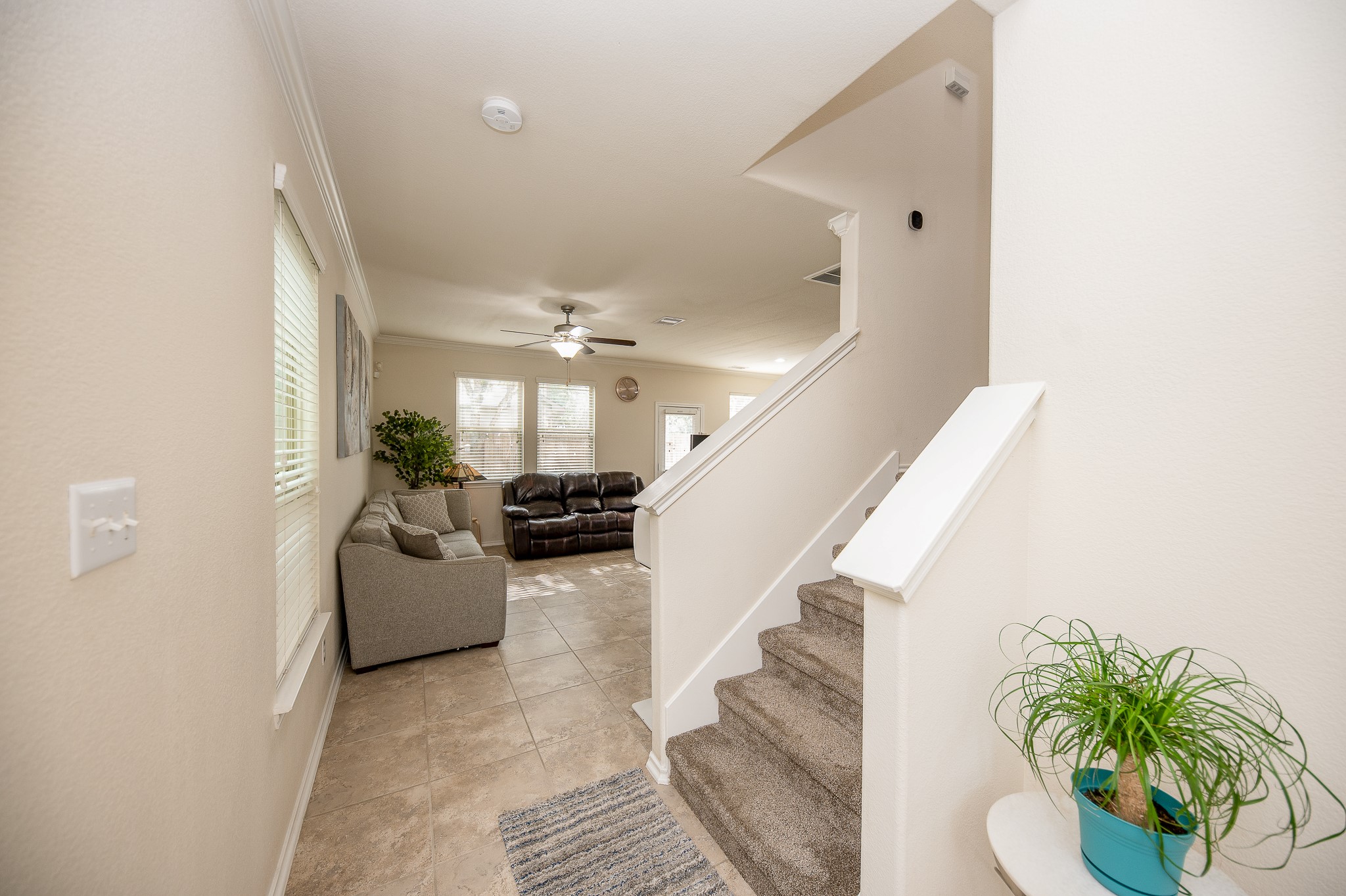 6442 Calgary Woods Lane Property Photo 5