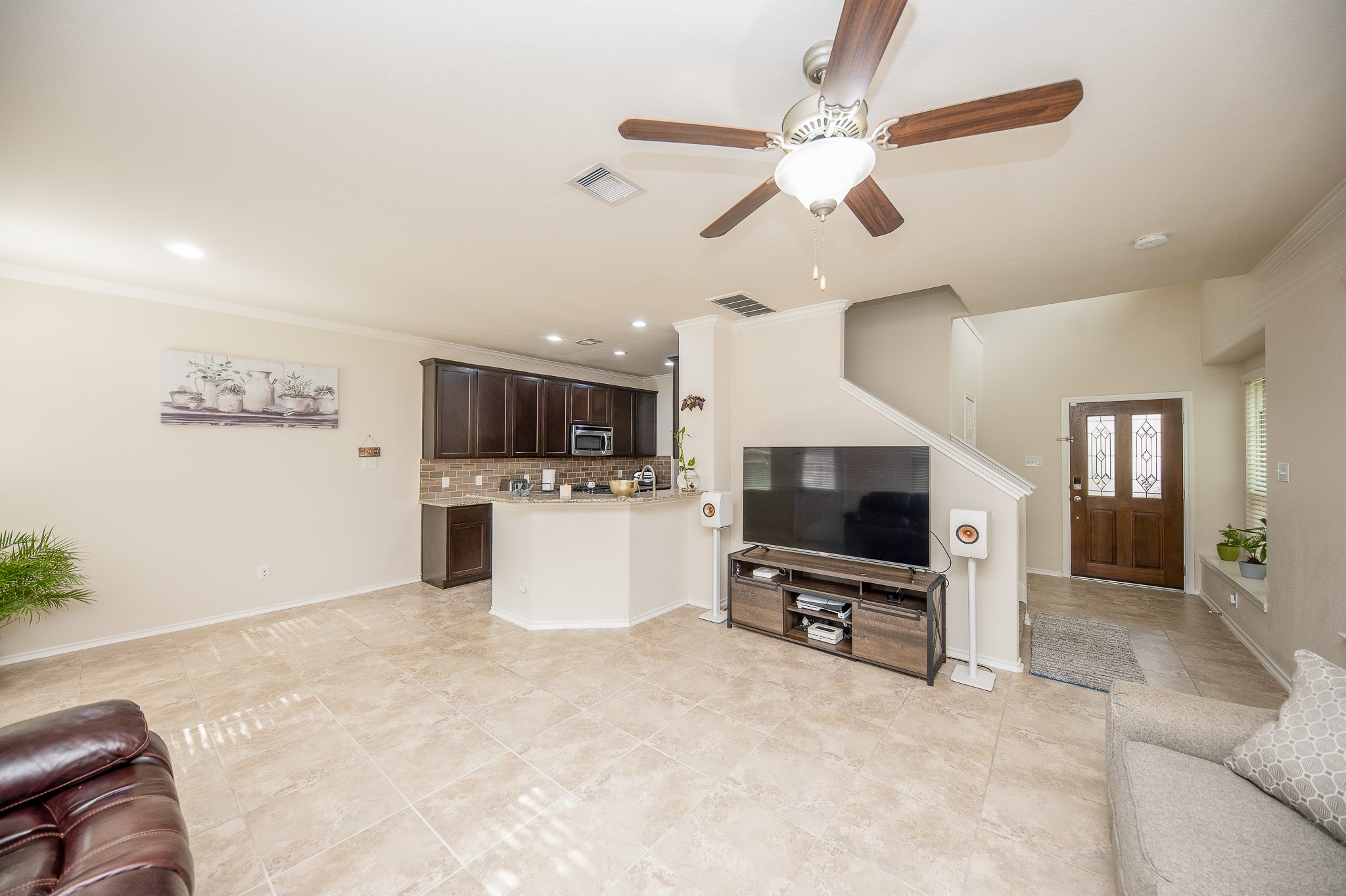 6442 Calgary Woods Lane Property Photo 10