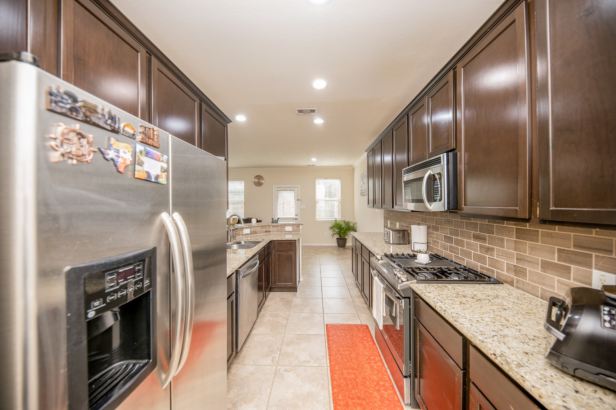 6442 Calgary Woods Lane Property Photo 14