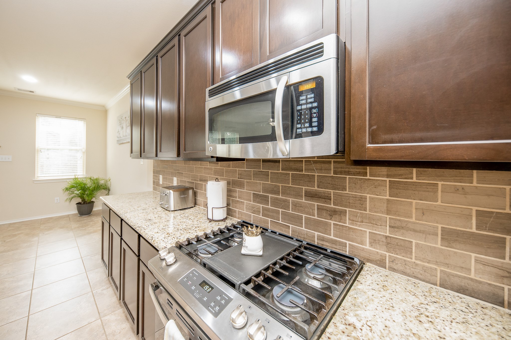 6442 Calgary Woods Lane Property Photo 16