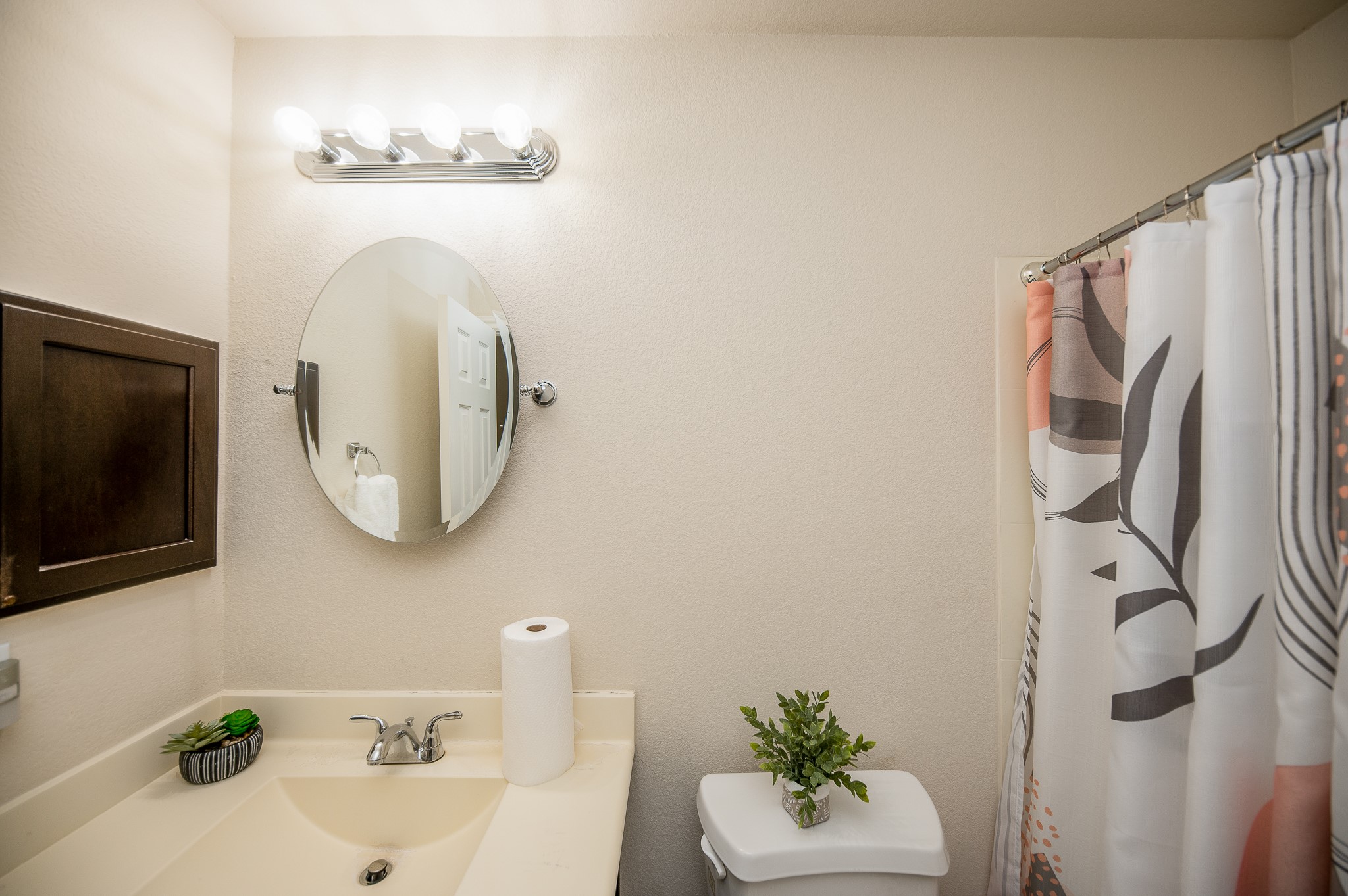 6442 Calgary Woods Lane Property Photo 17