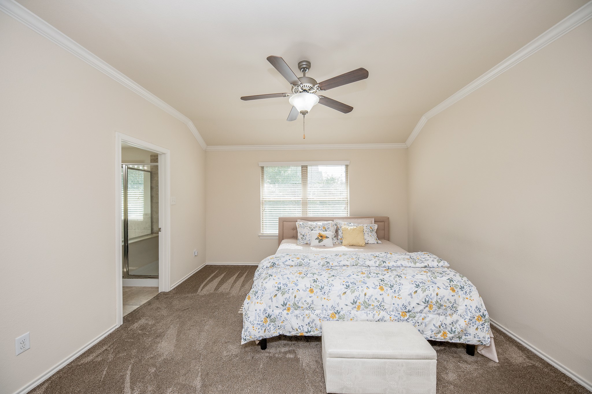 6442 Calgary Woods Lane Property Photo 21