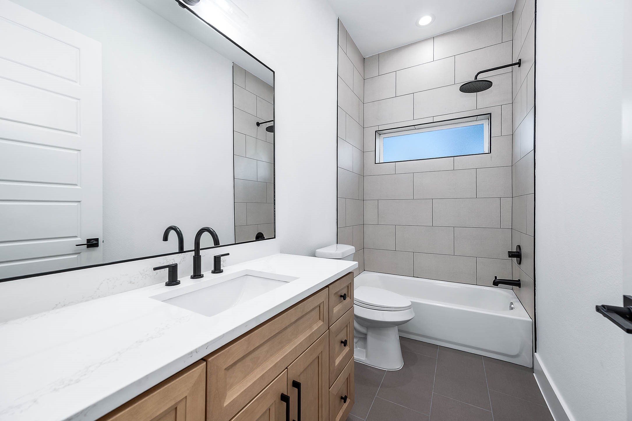 3411 Mcgowen Street Property Photo 30