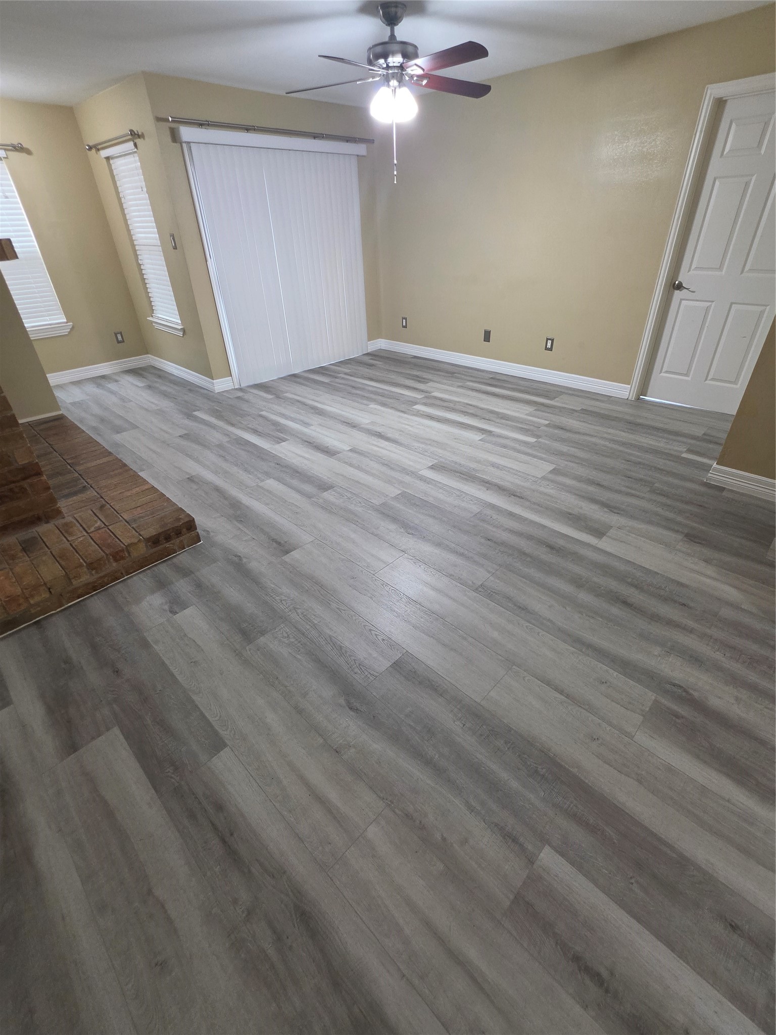 10555 Turtlewood Court 1206 Property Photo 5