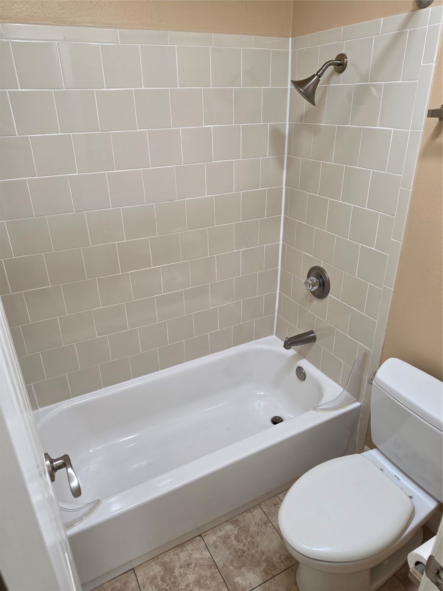 10555 Turtlewood Court 1206 Property Photo 18
