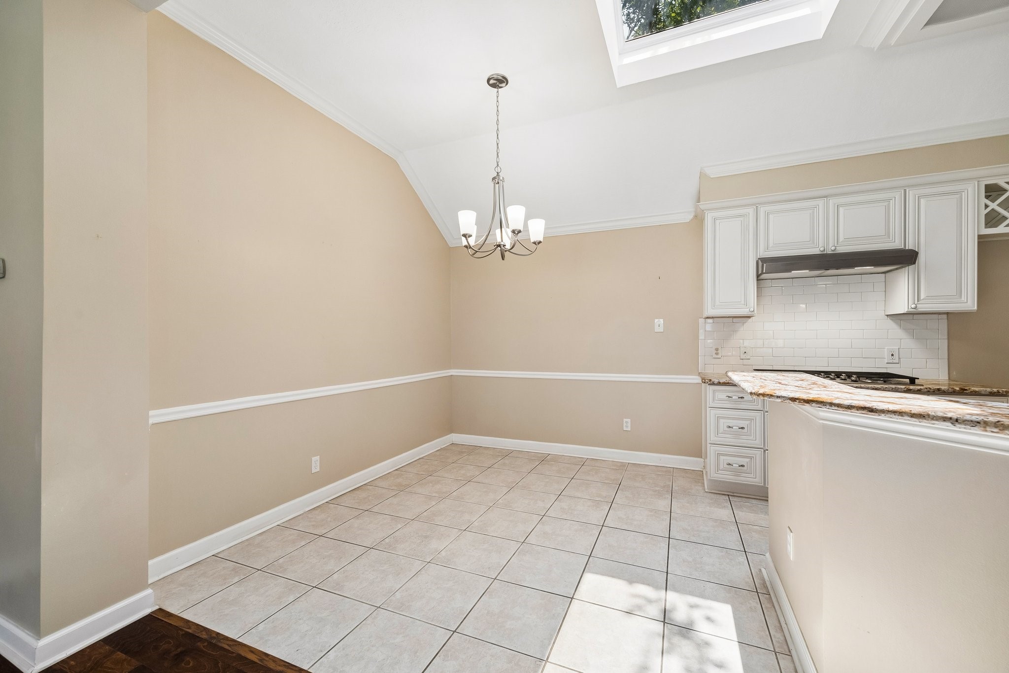 2823 N Strathford Lane Property Photo 10