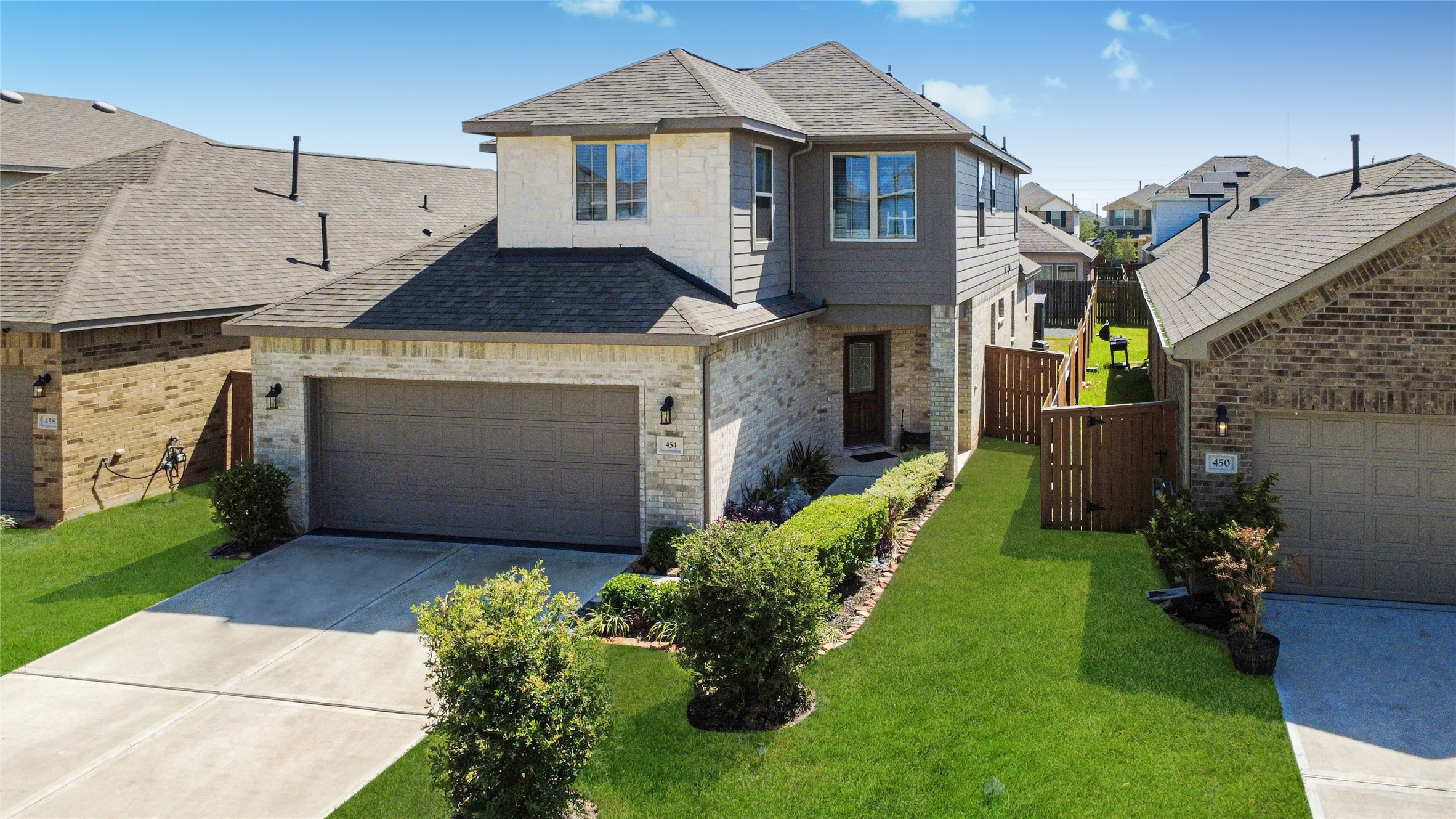 454 Aurora Creek Lane Property Photo 4