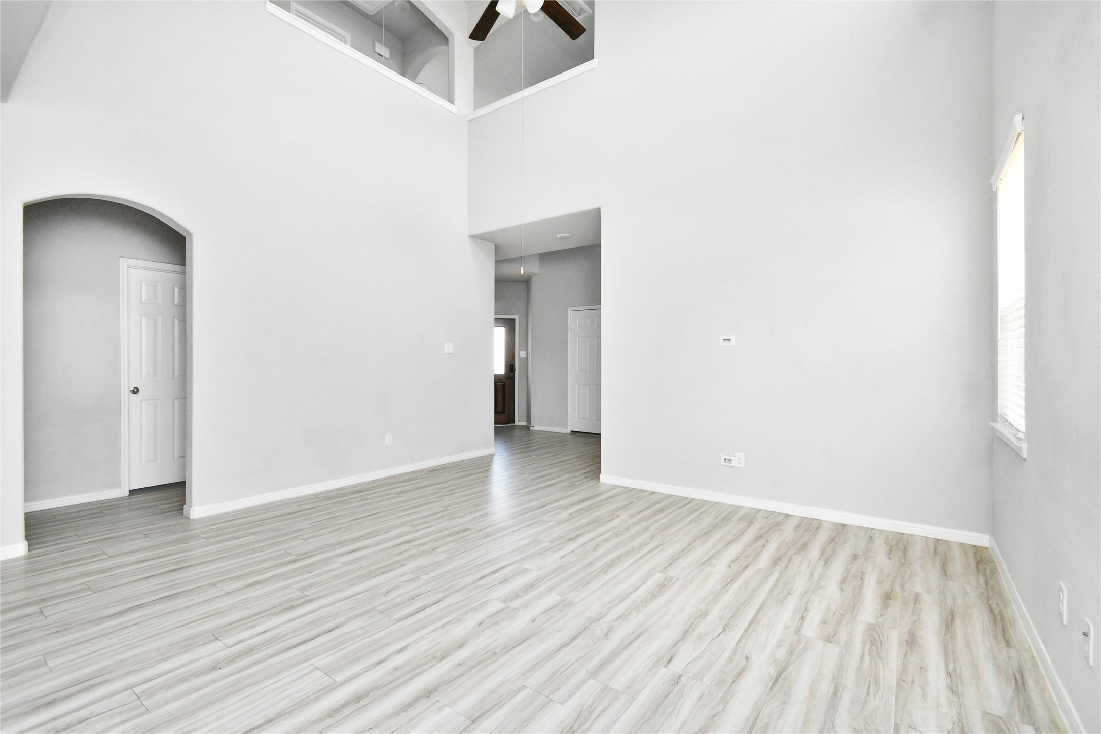 454 Aurora Creek Lane Property Photo 8
