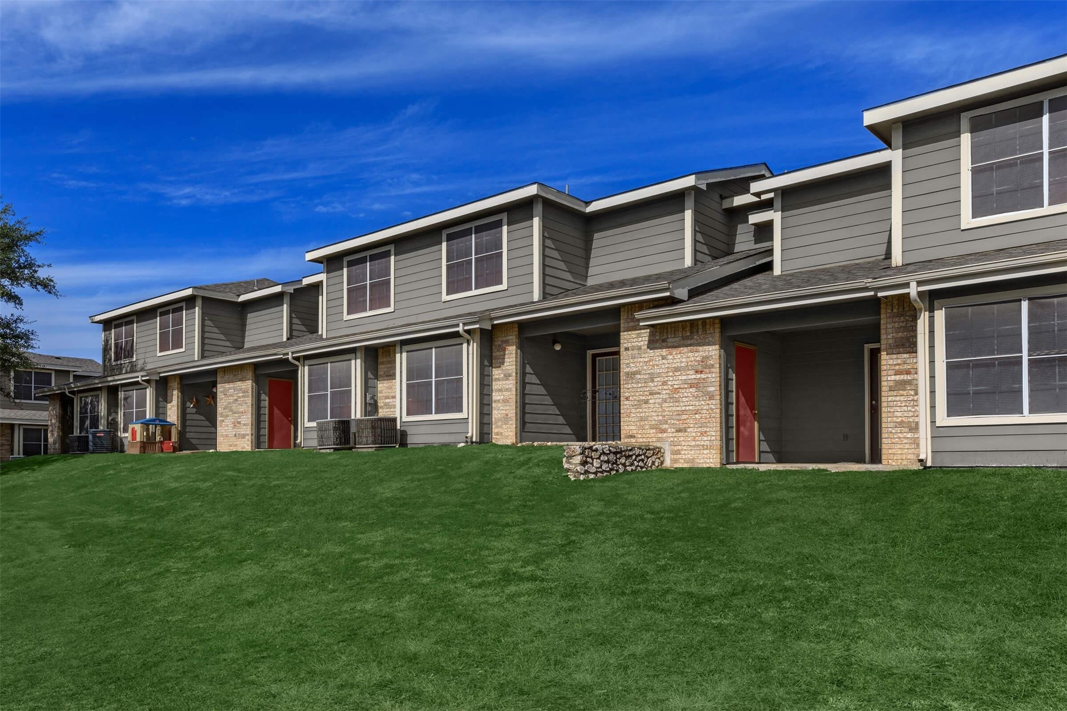 1297 W Loop 1604 N Property Photo 1