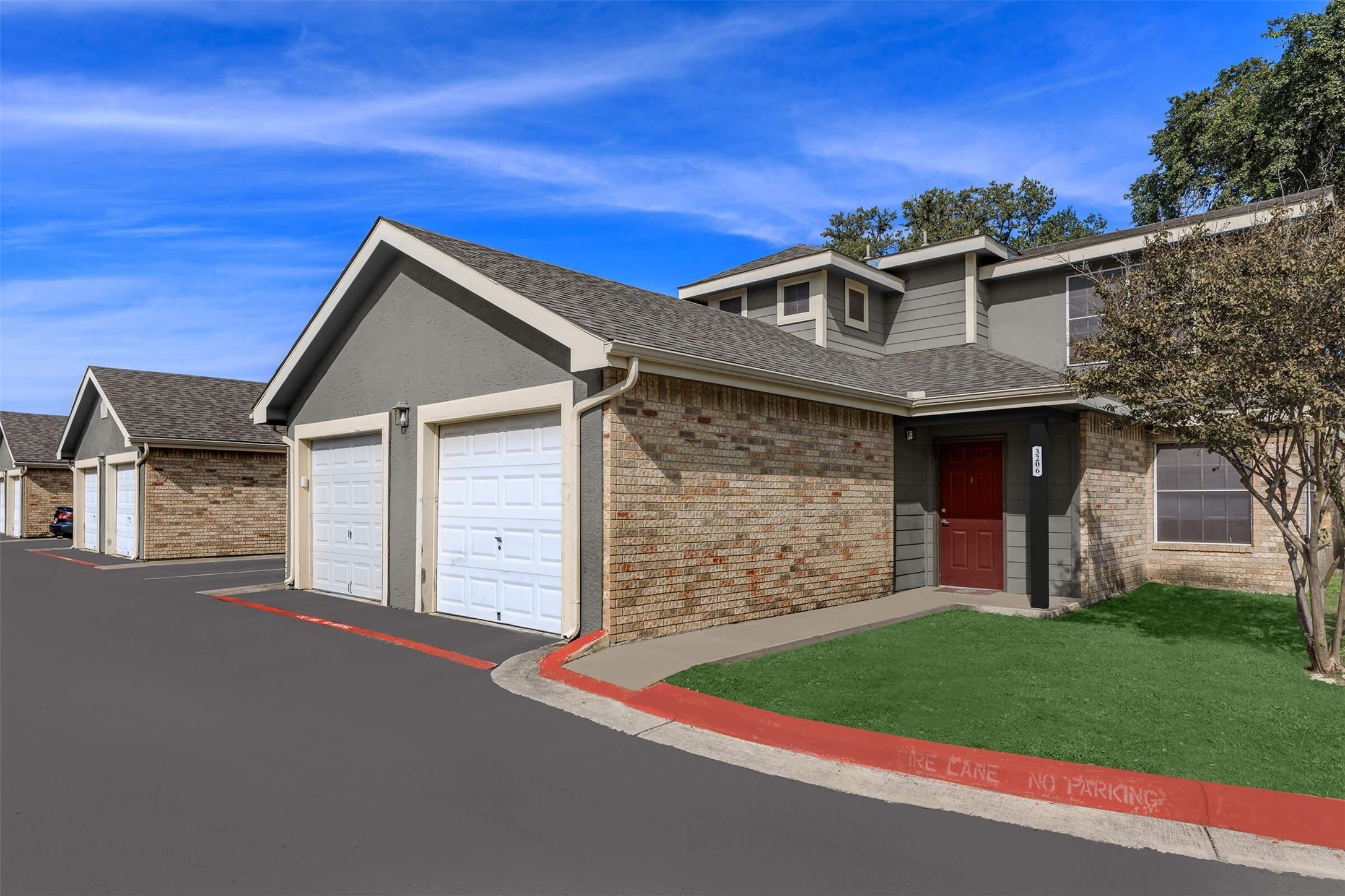 1297 W Loop 1604 N Property Photo 5