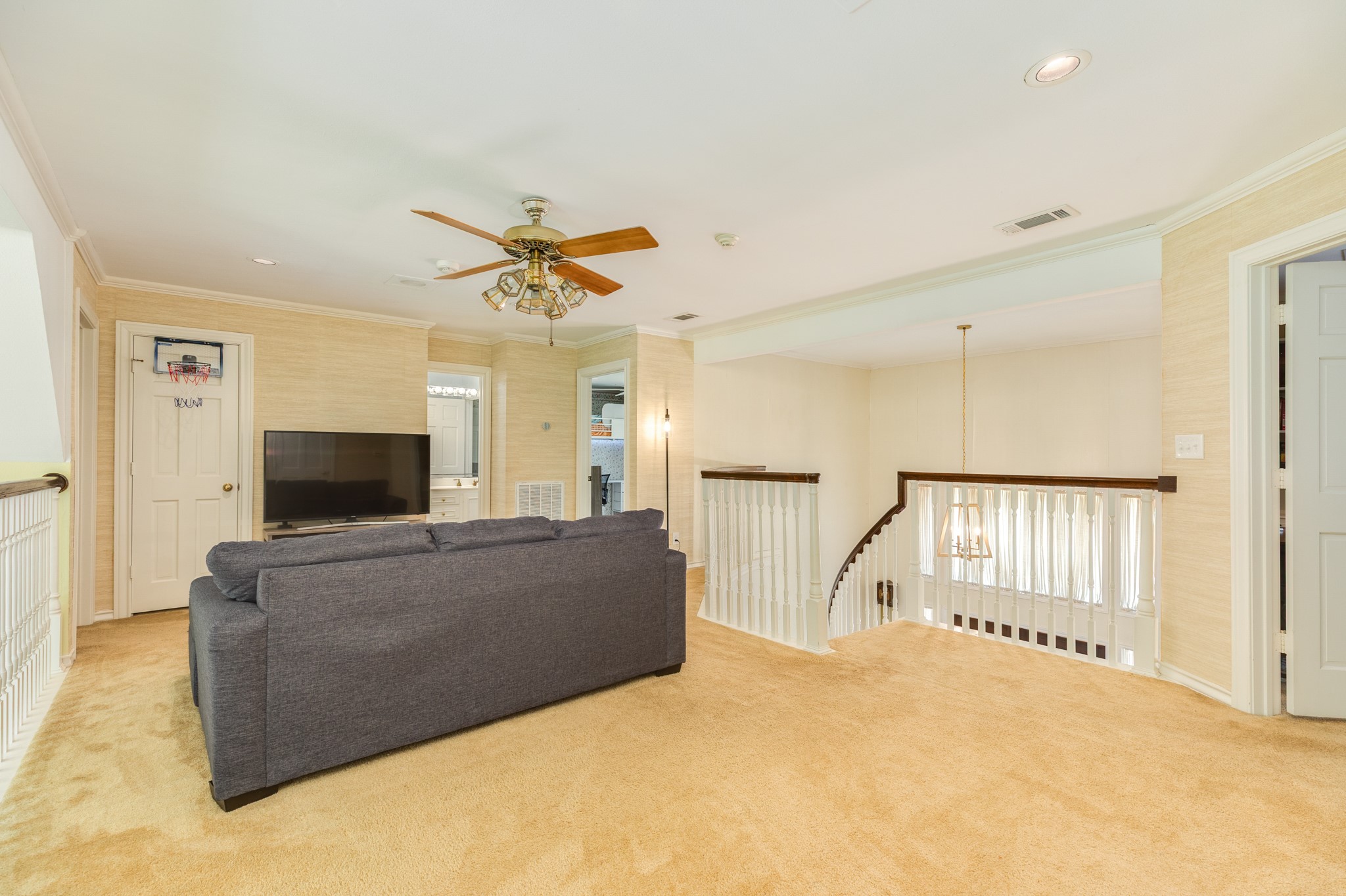 110 Sequoia Property Photo 26