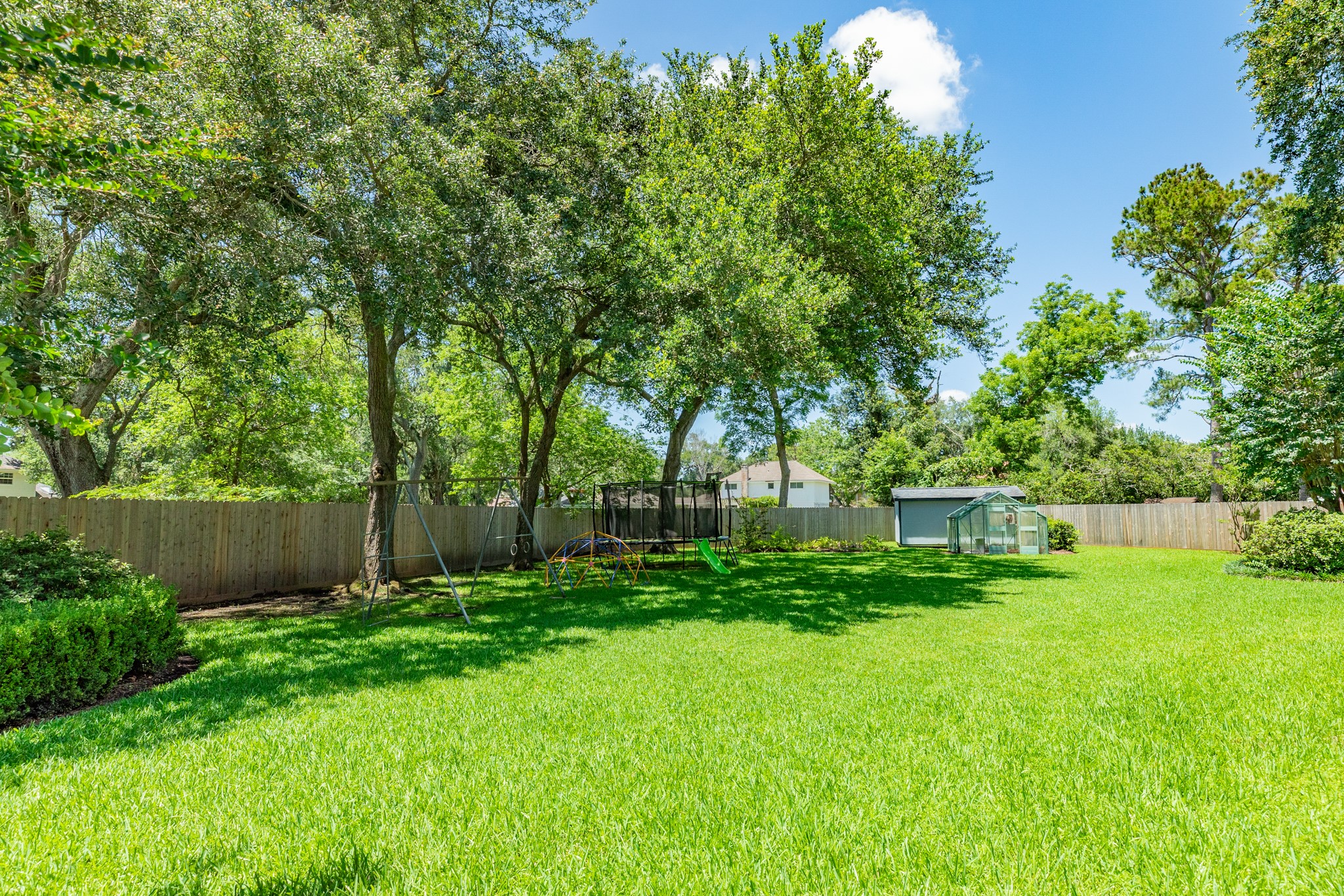 110 Sequoia Property Photo 39