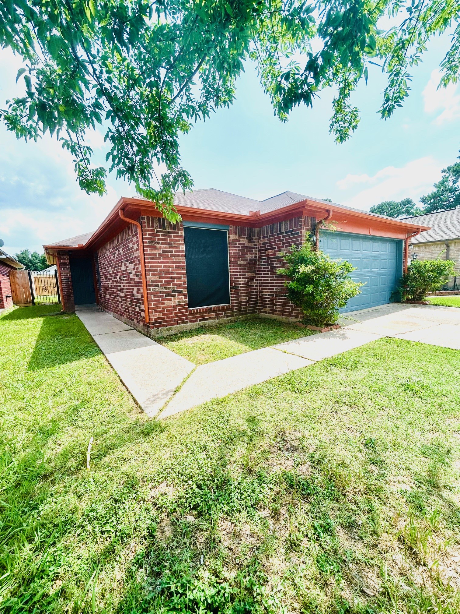 17013 Carbridge Drive Property Photo 2