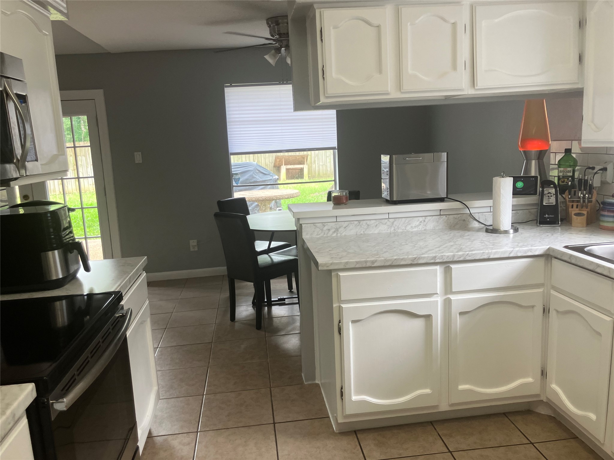 16219 Timber Valley Drive Property Photo 16