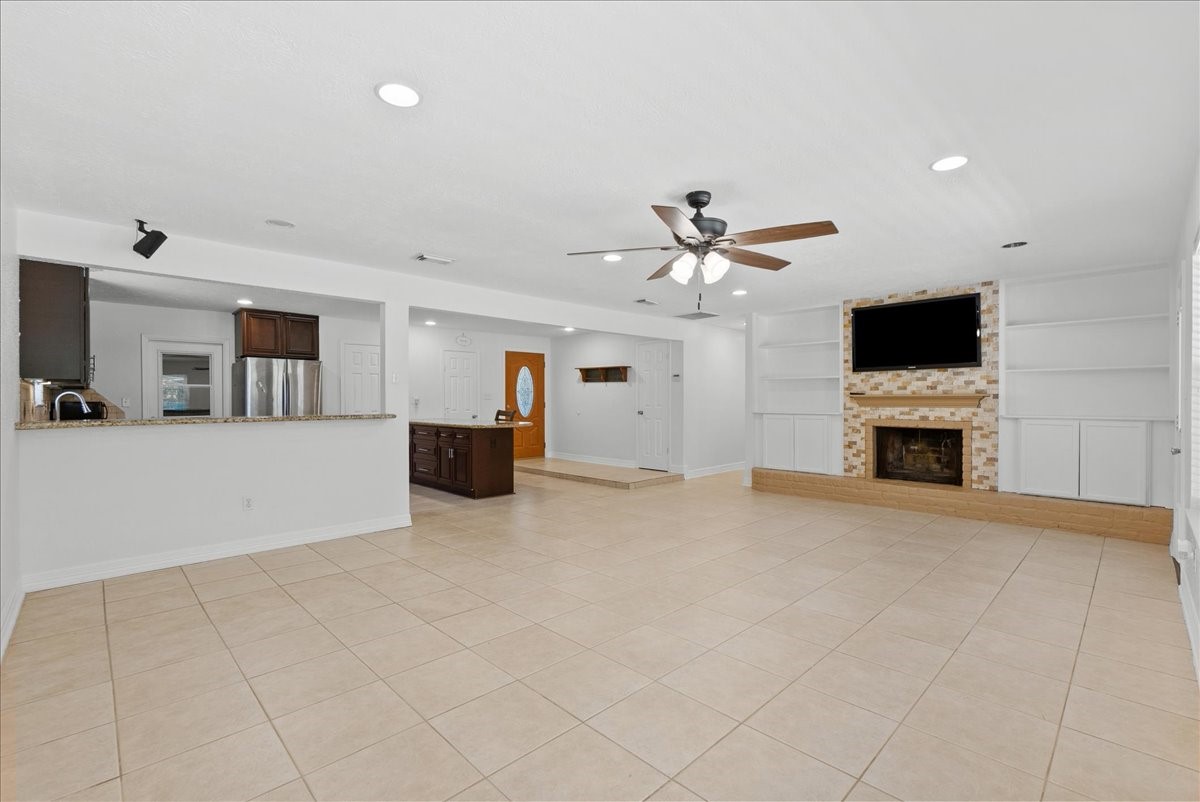 5303 Bulen Avenue Property Photo 9