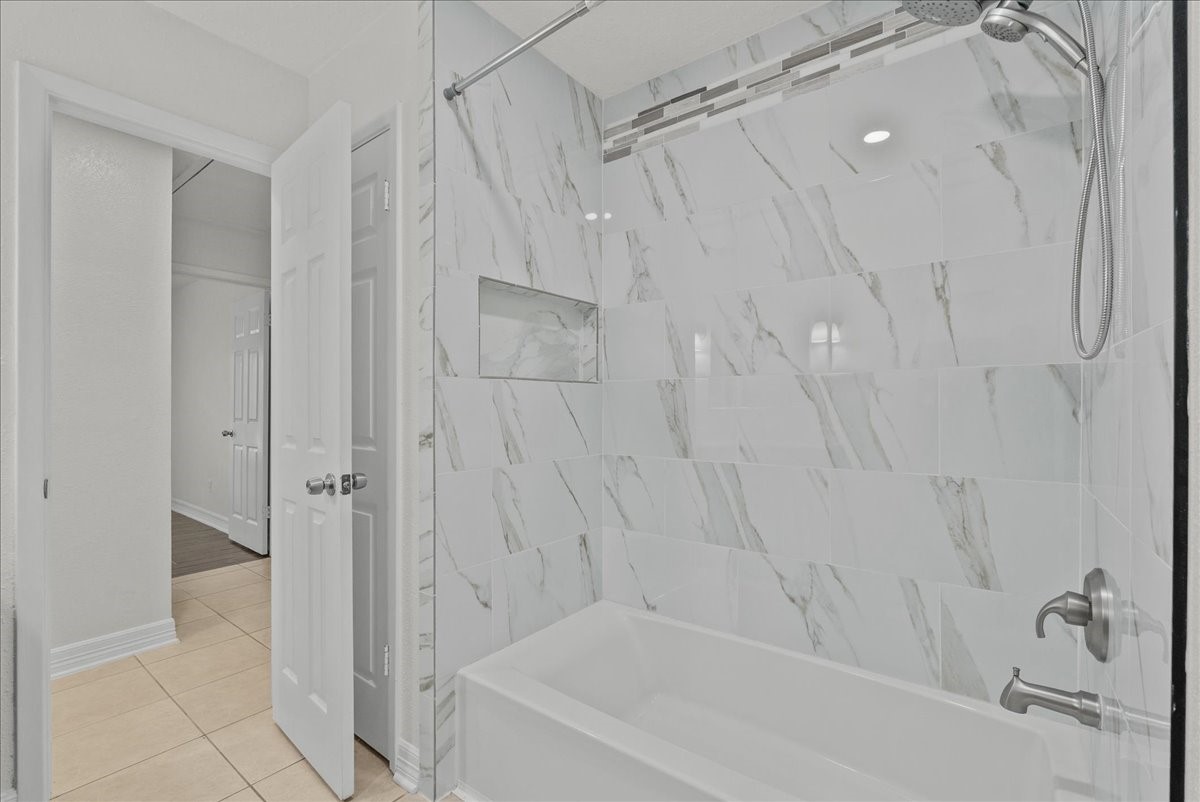 5303 Bulen Avenue Property Photo 25