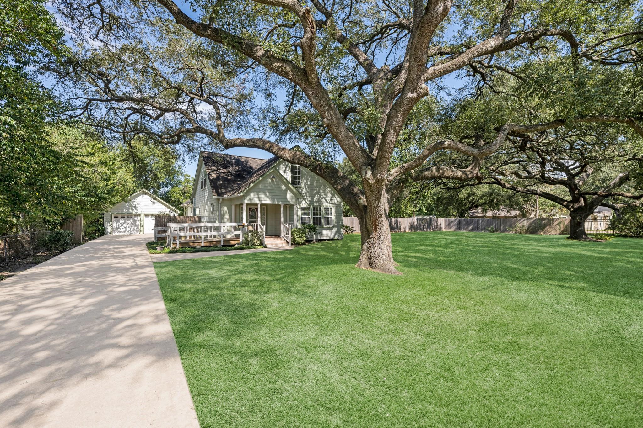 7475 Ashburn Street, Houston Tx 77061 Property Photo 2
