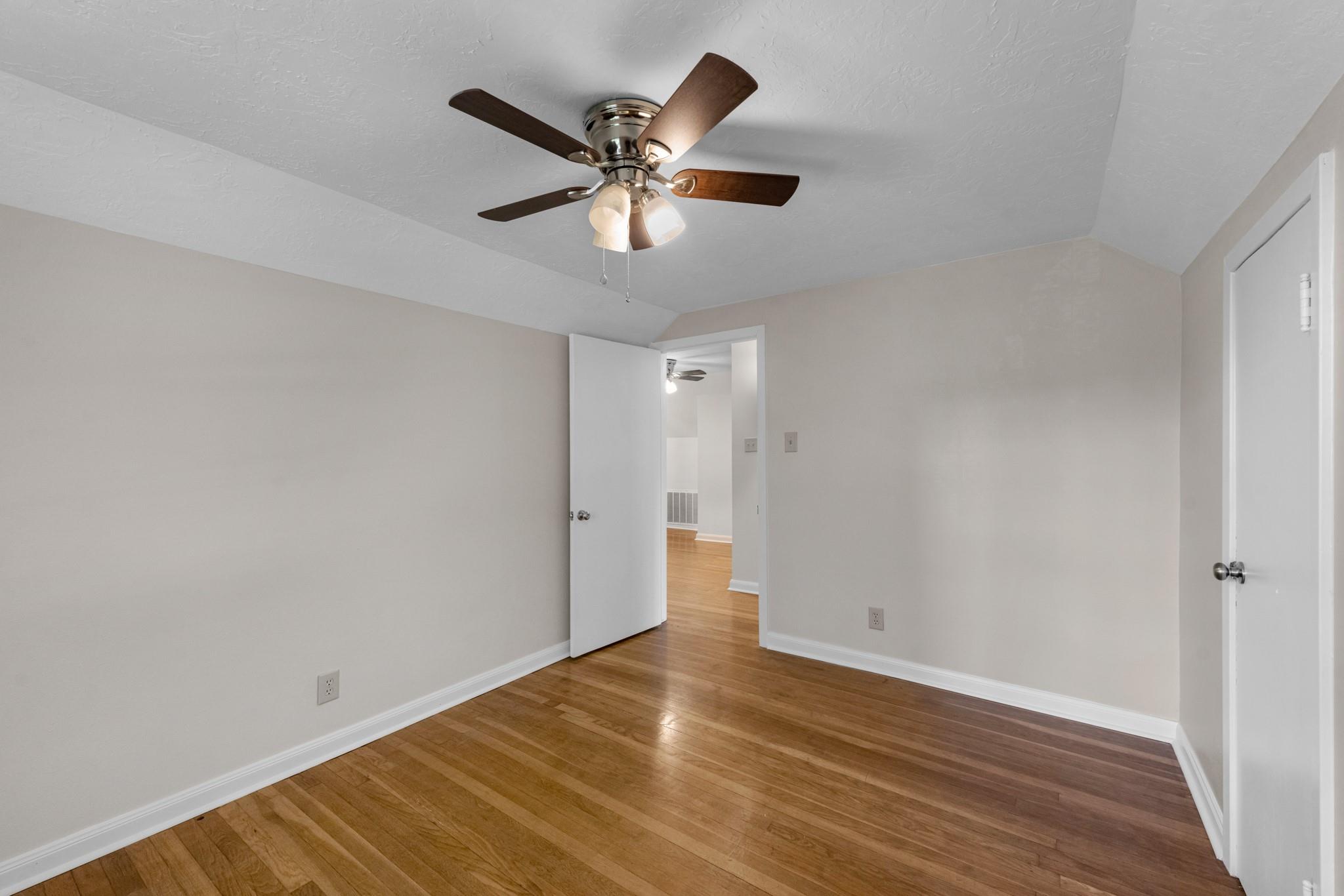7475 Ashburn Street Property Photo 14