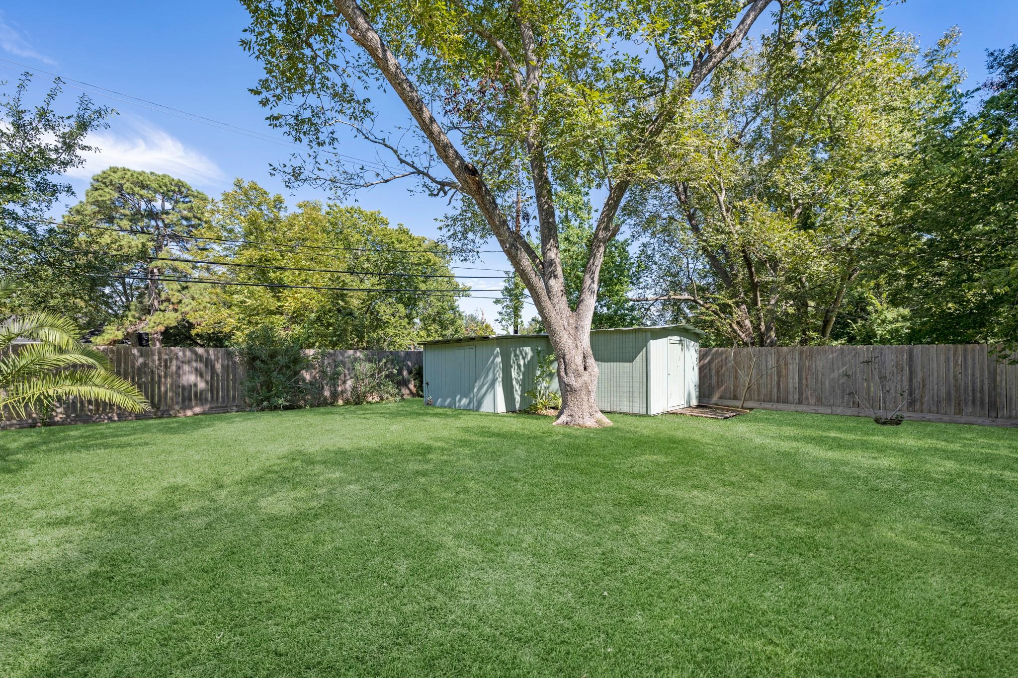7475 Ashburn Street Property Photo 22