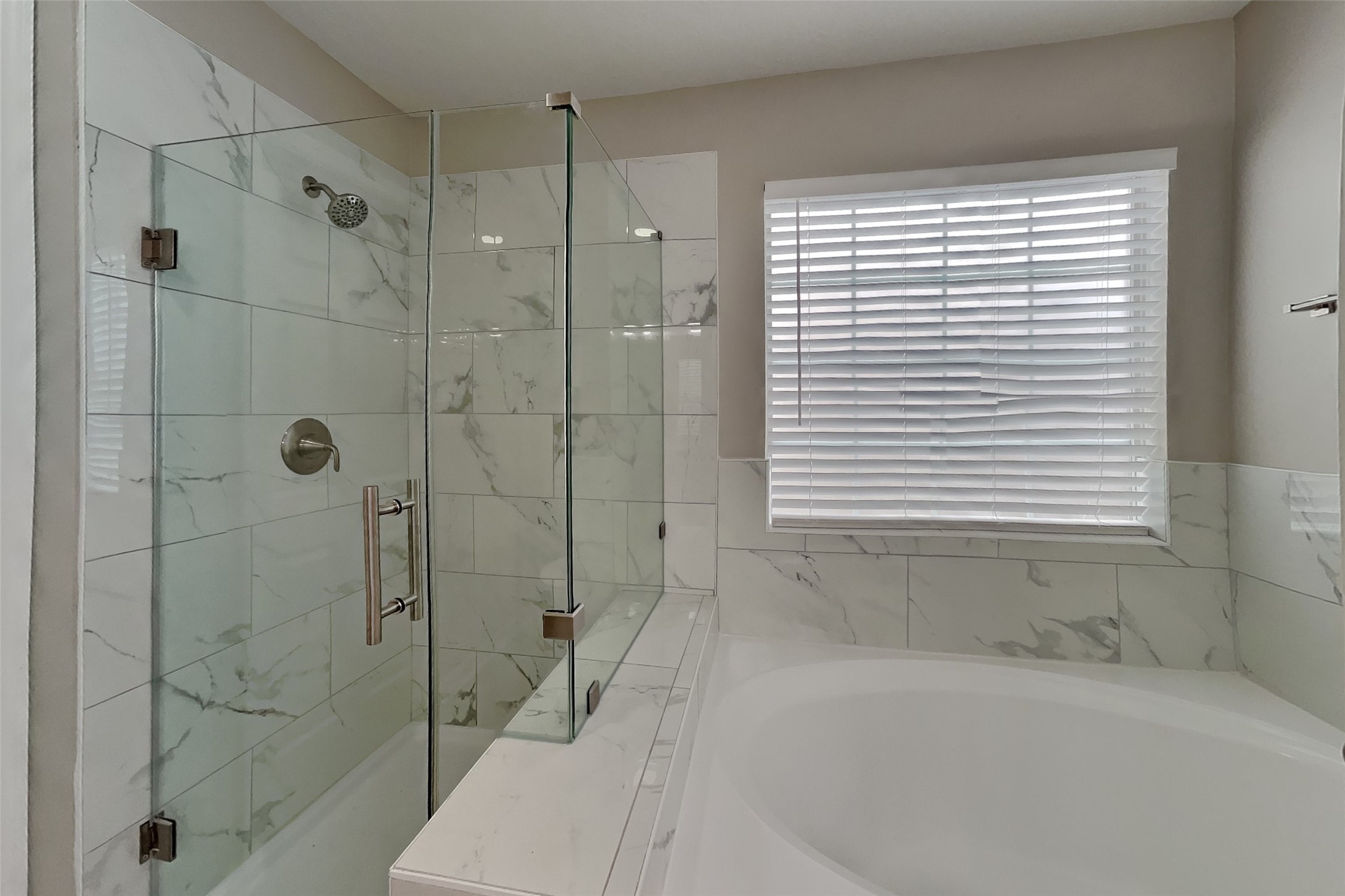 5302 Cedar Lodge Court Property Photo 9