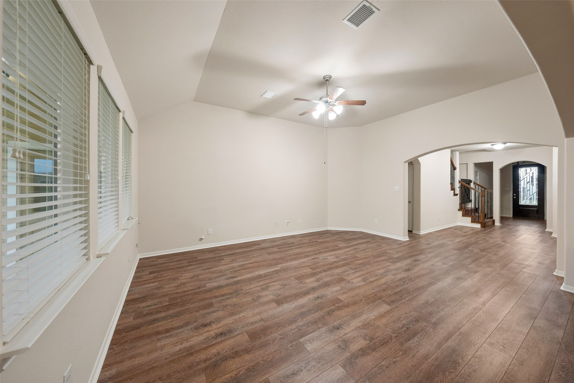 5182 Echo Falls Drive Property Photo 5