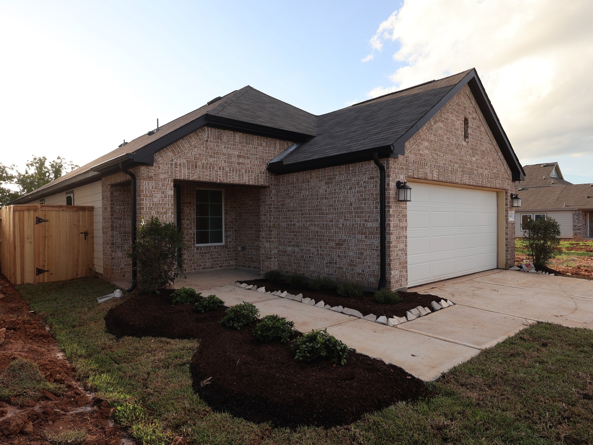 5930 Texas Sun Drive Property Photo 1