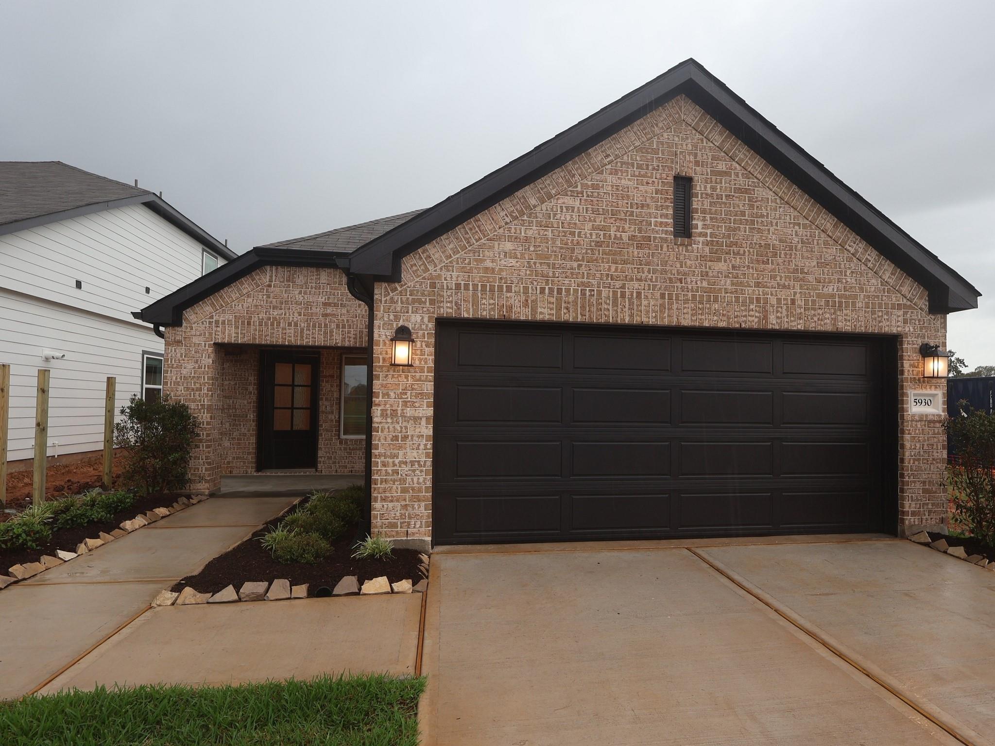 5930 Texas Sun Drive, Fulshear TX 77441 Property Photo 1