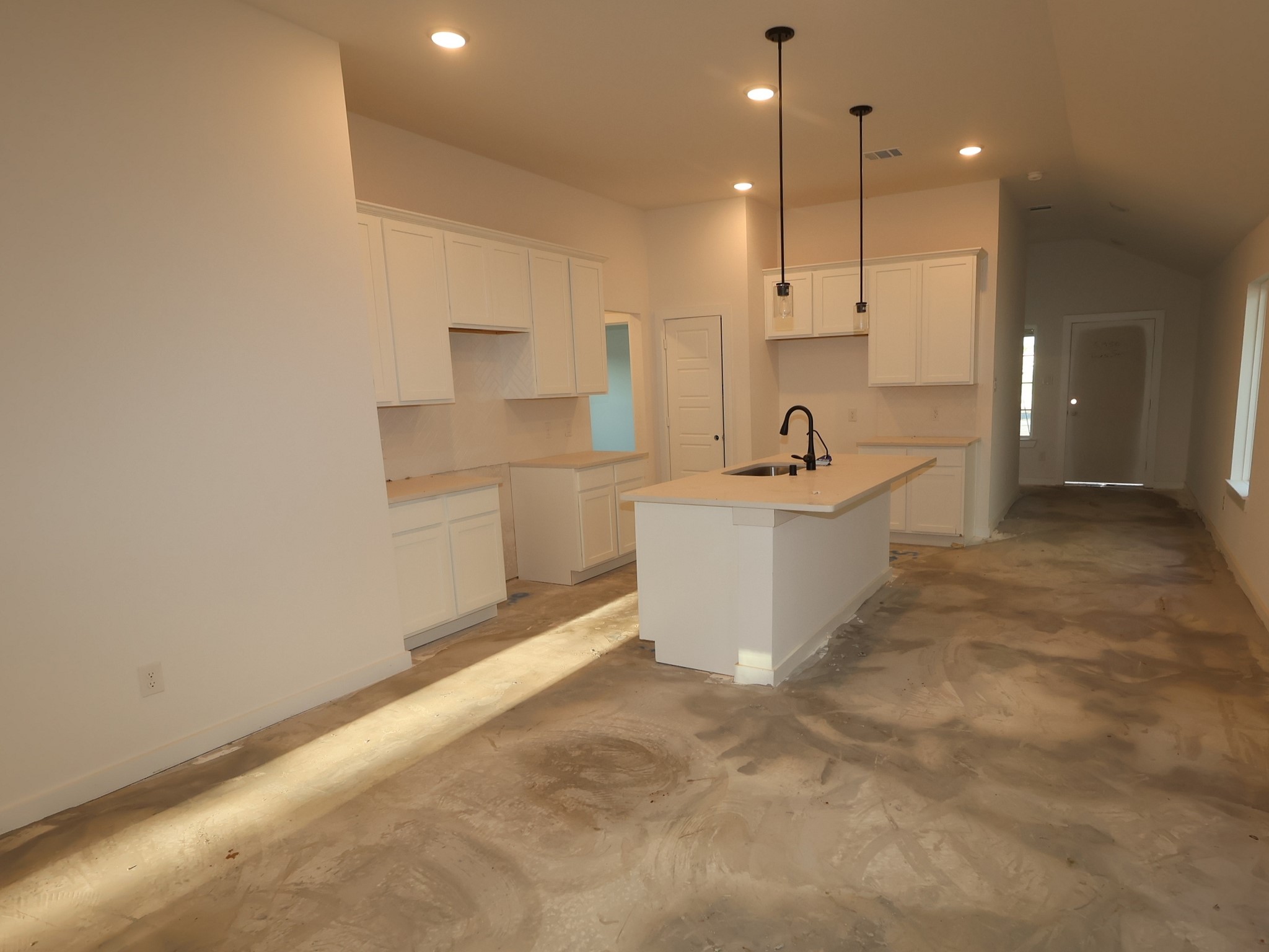 5930 Texas Sun Drive Property Photo 3
